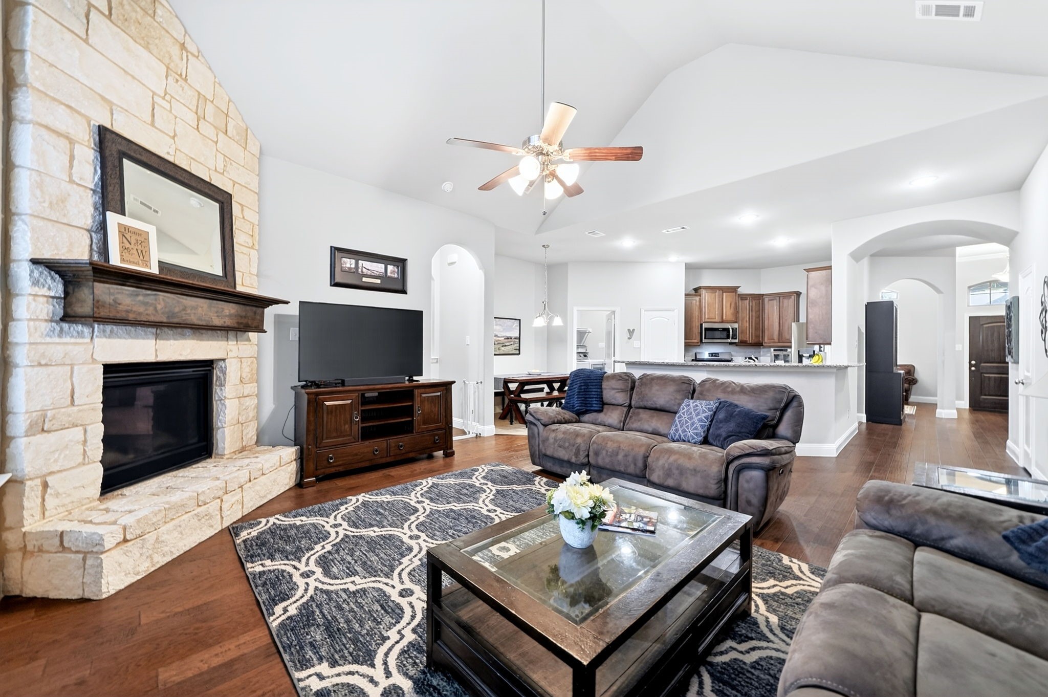 1748 Amalfi Drive