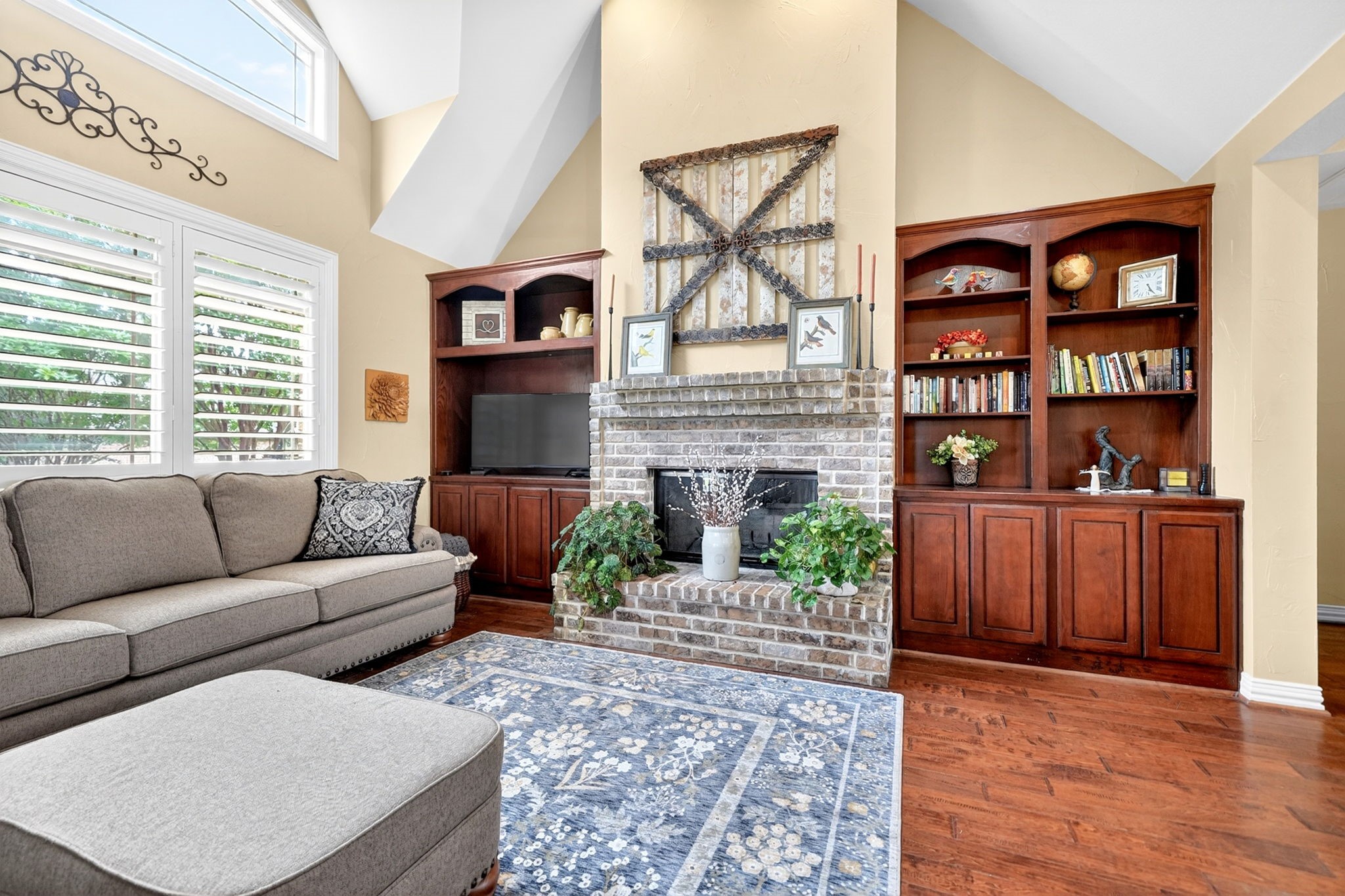 1399 Canyon Lake Road