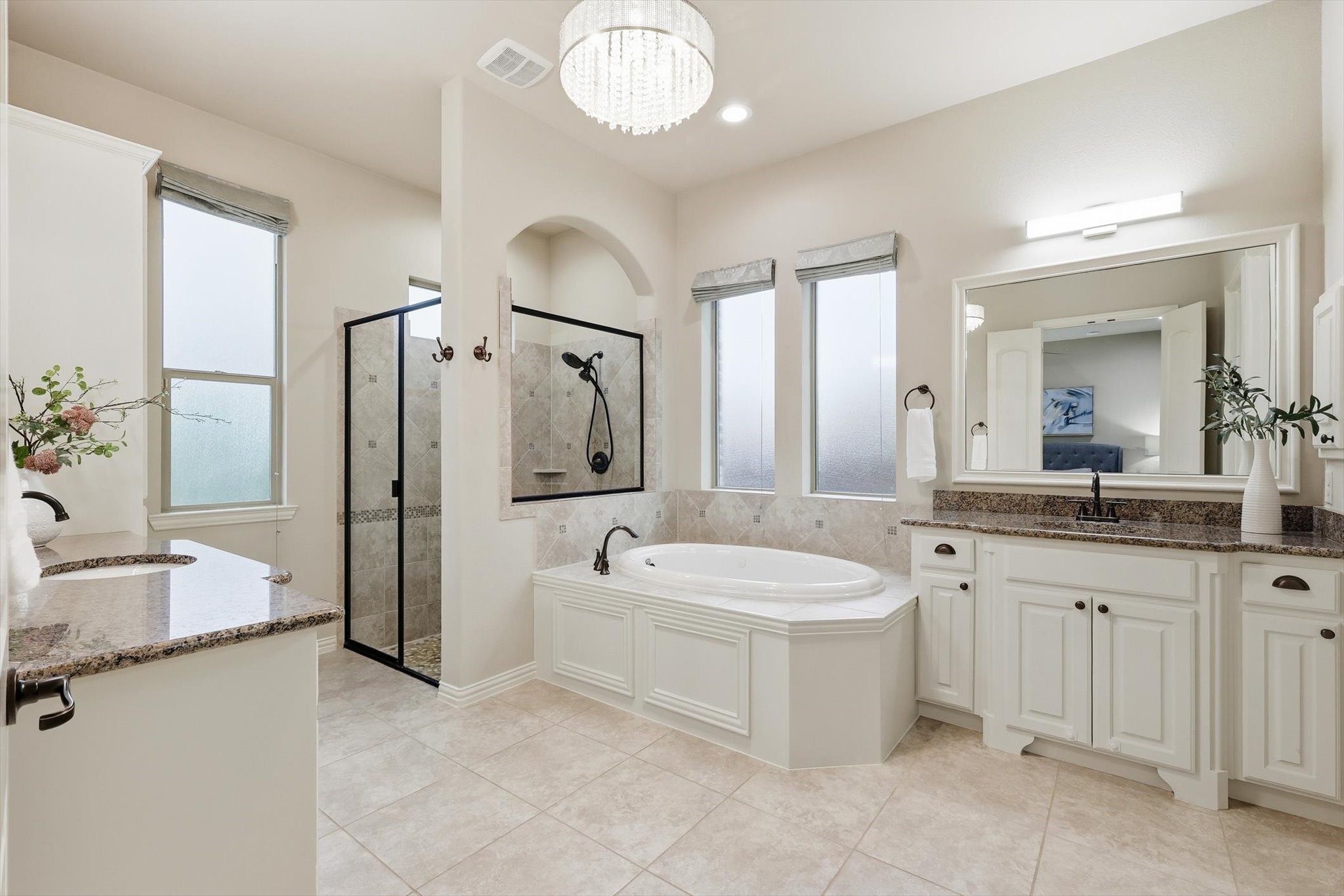 576 Featherstone Drive