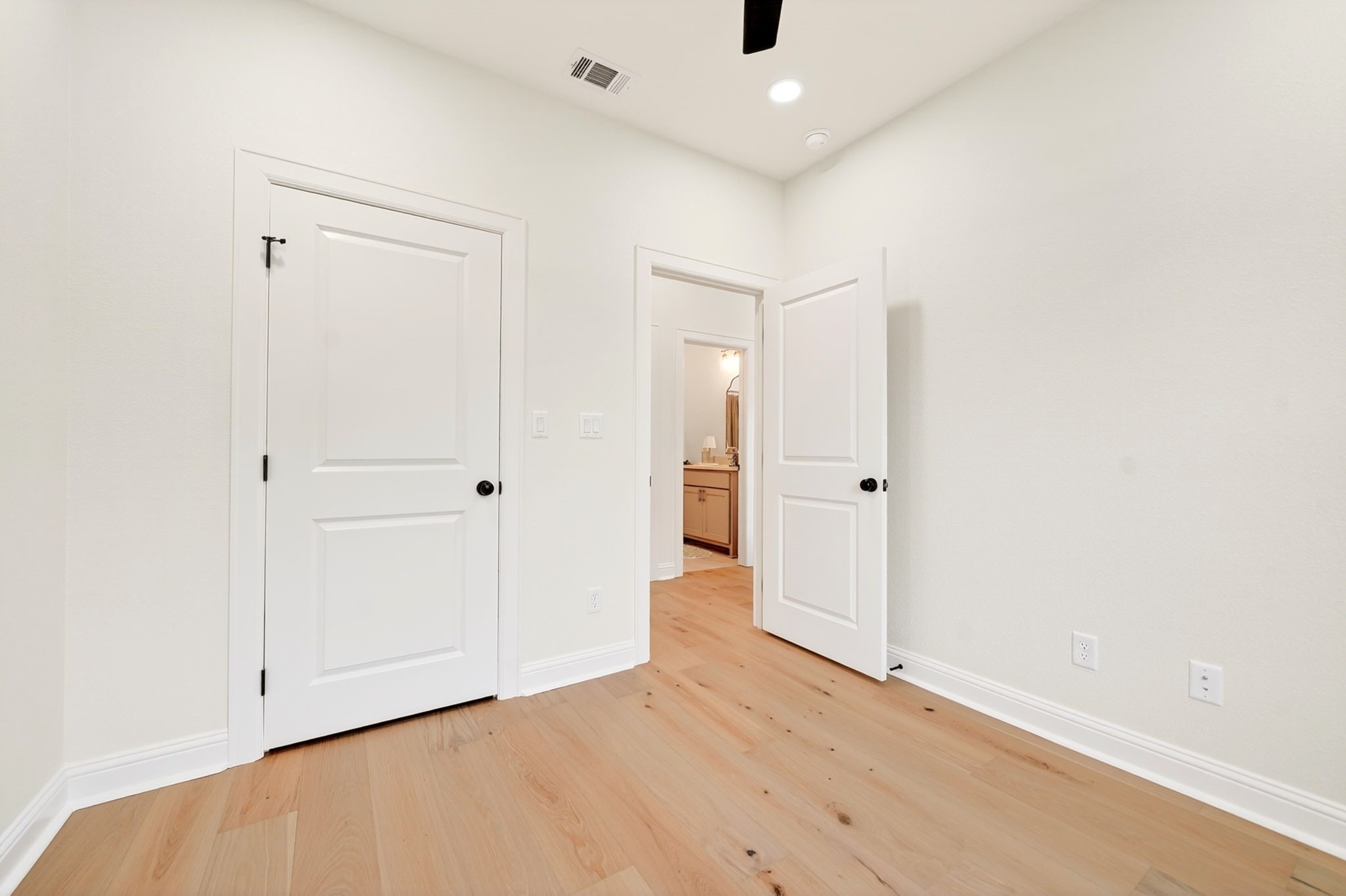 213 Central Park Court