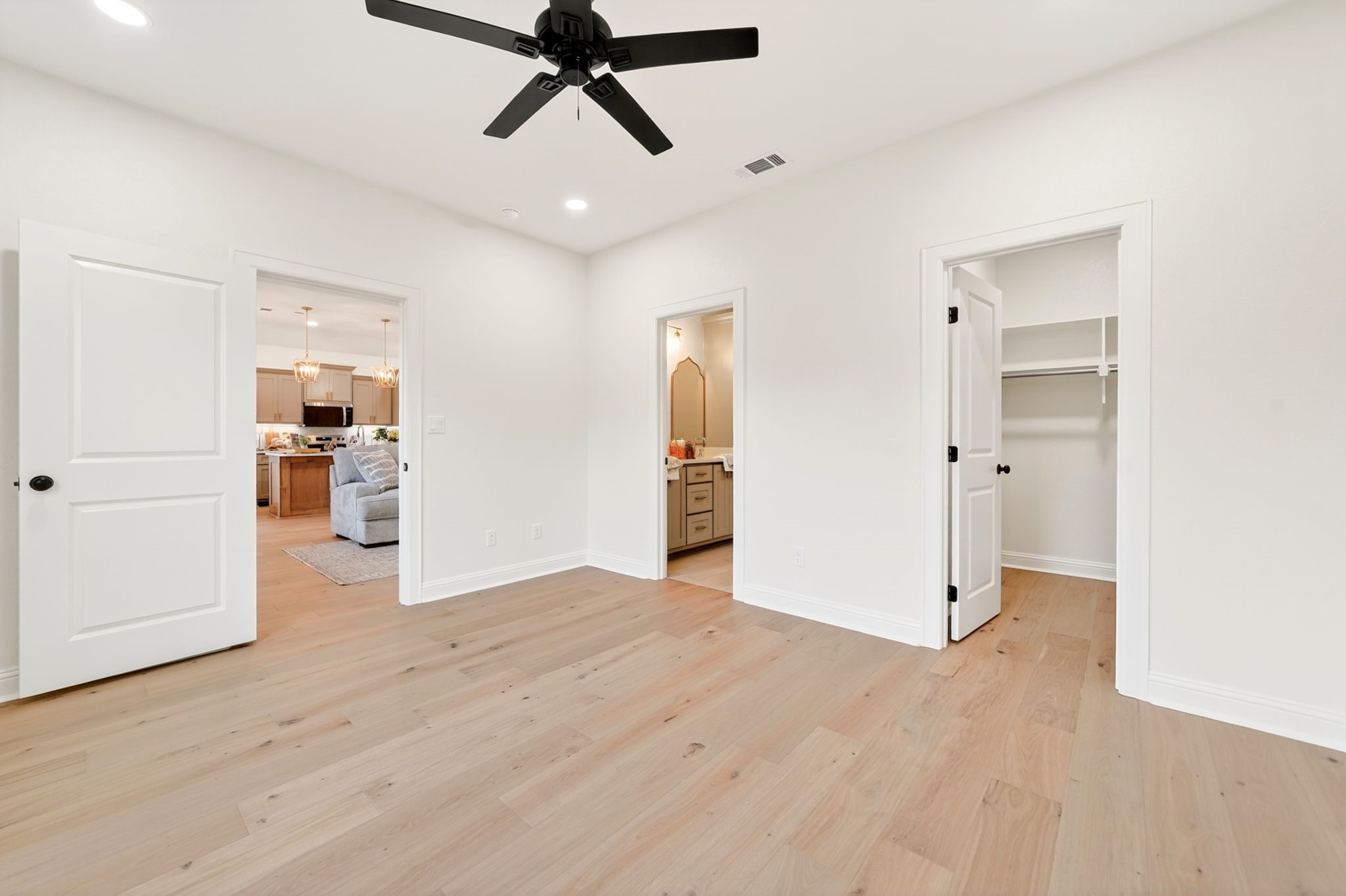 213 Central Park Court
