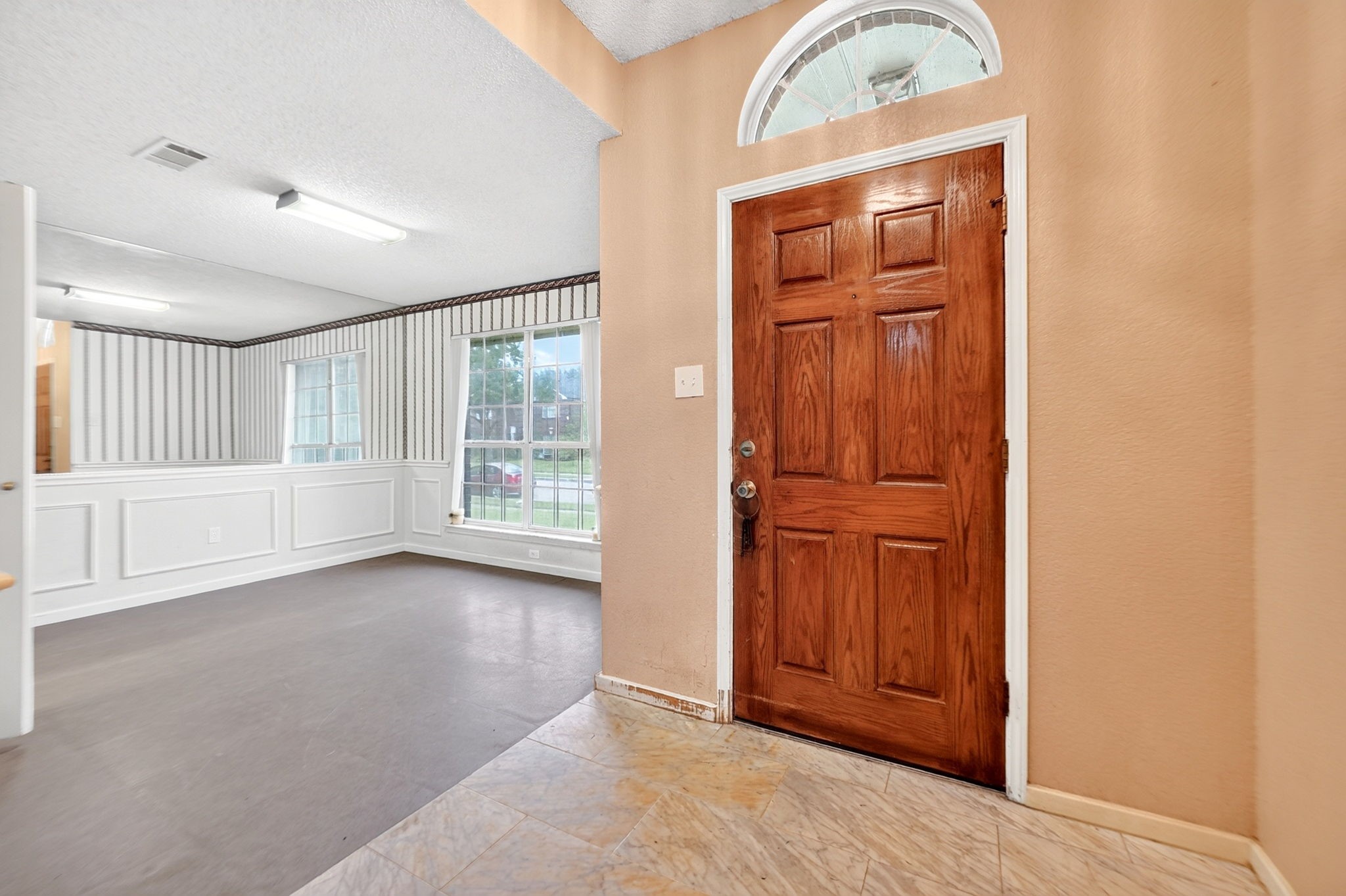 2209 Dana Drive