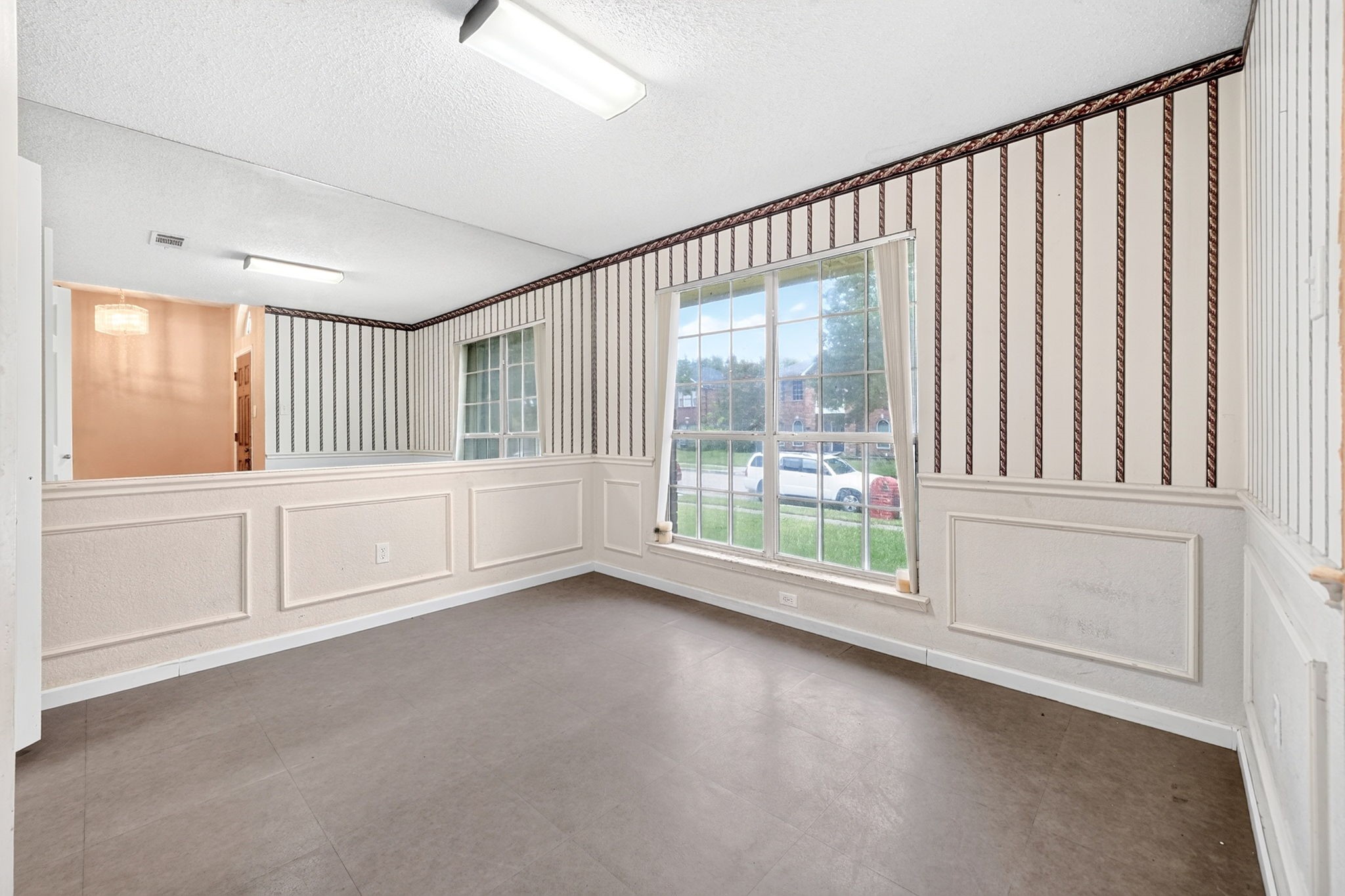 2209 Dana Drive