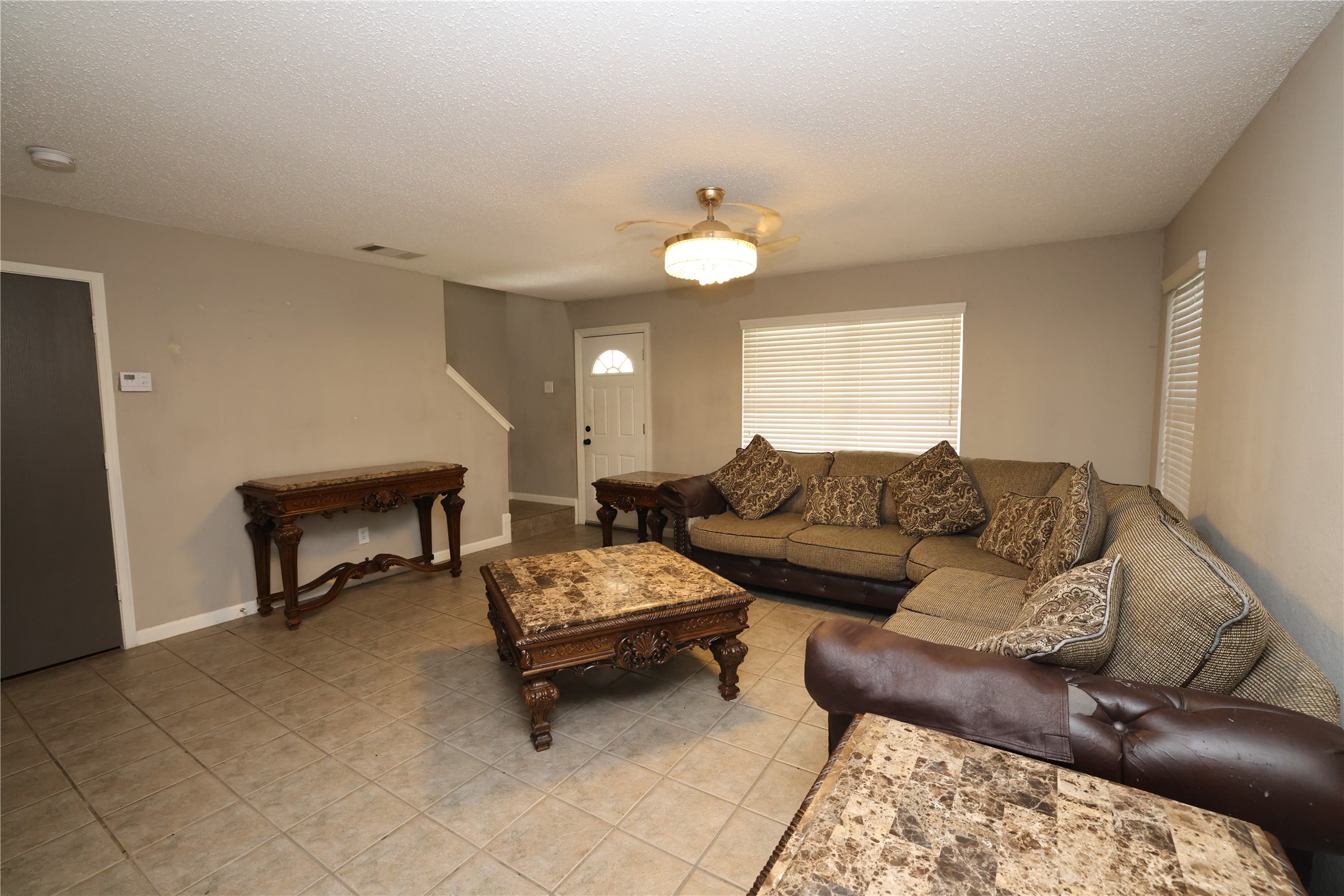 4360 Mesa Drive