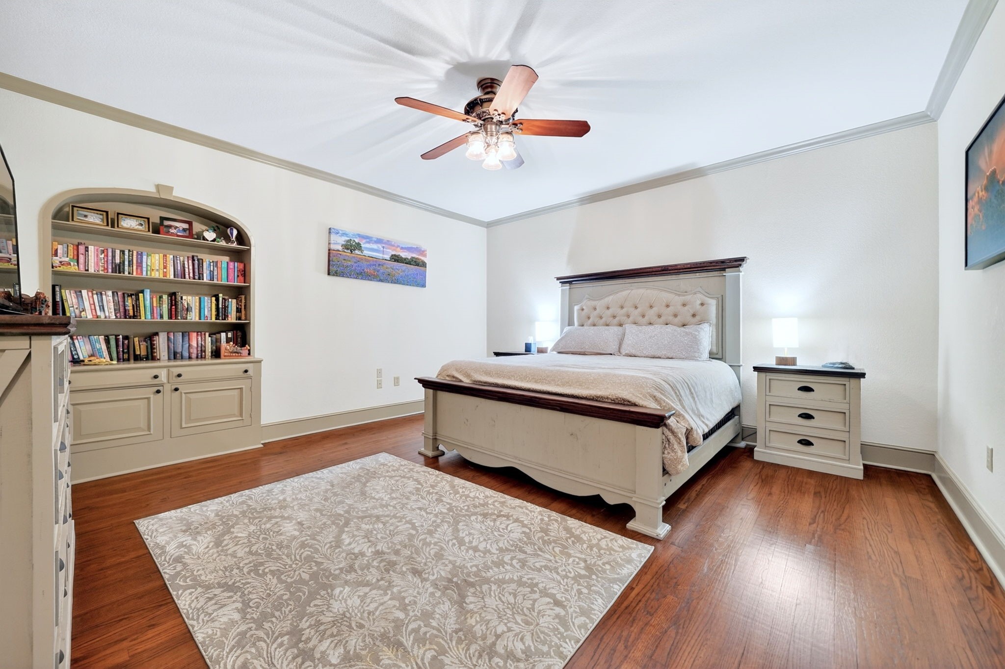 1901 Rose Point