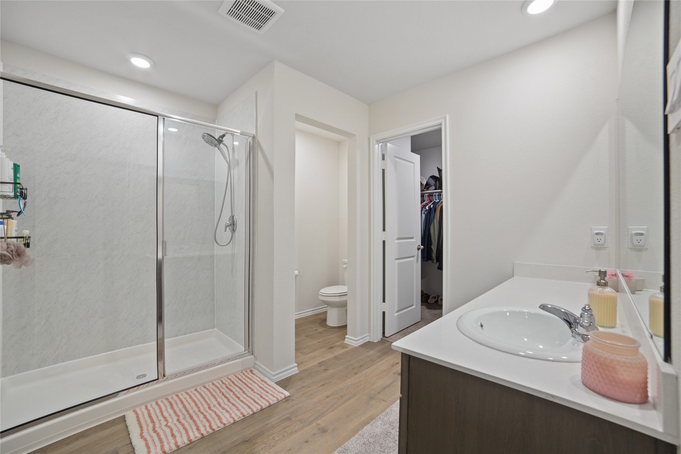 509 Iris Banks Lane