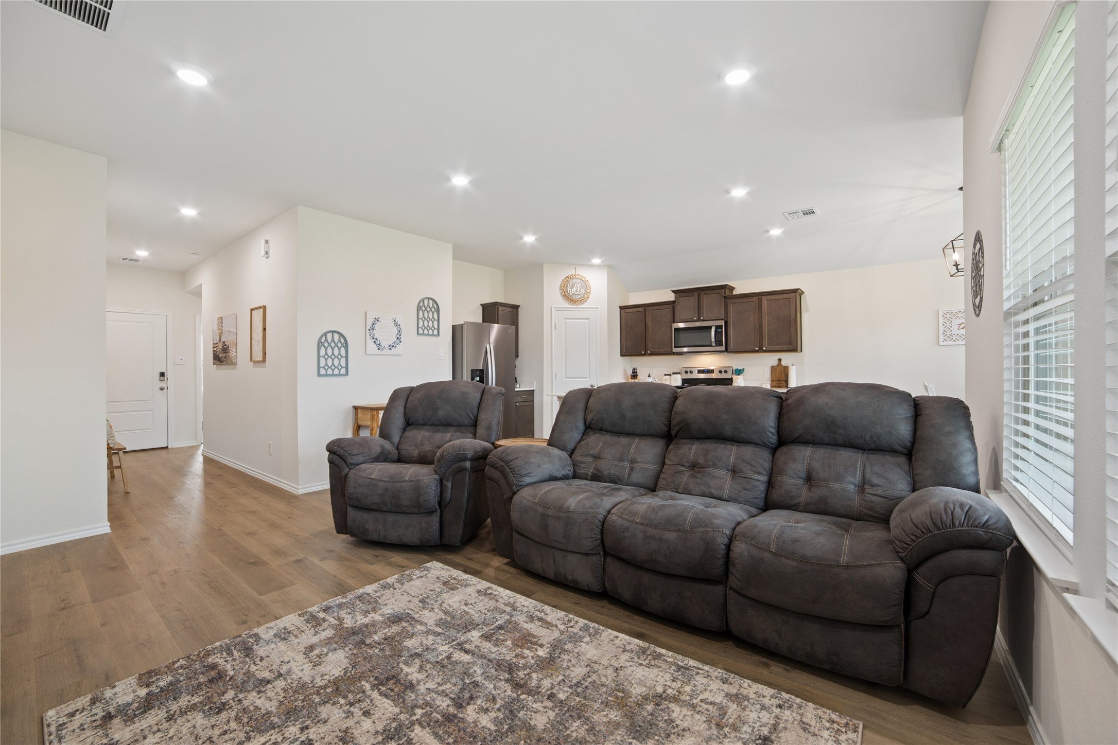 509 Iris Banks Lane