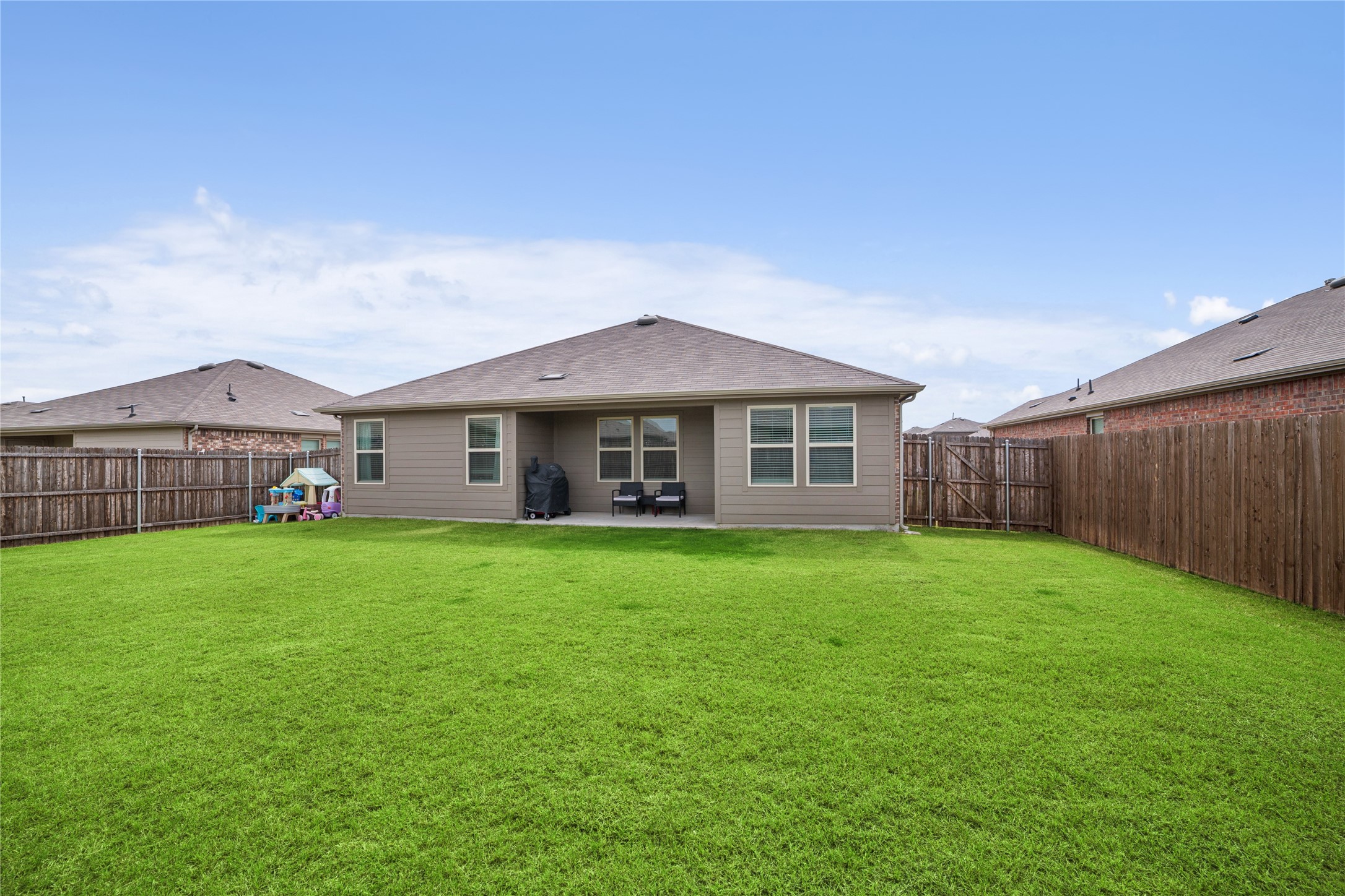 509 Iris Banks Lane