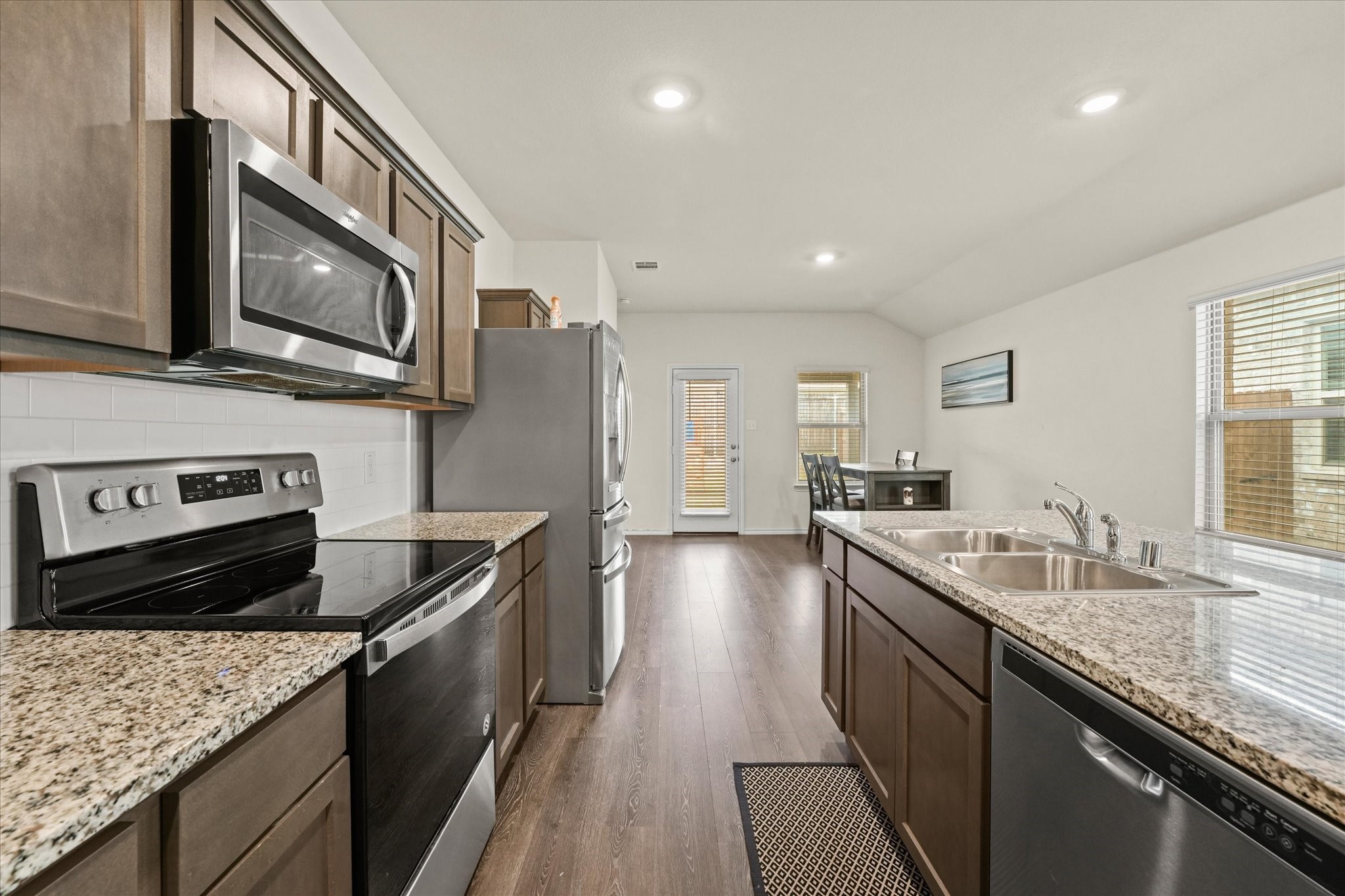 2818 Highgarden Trail