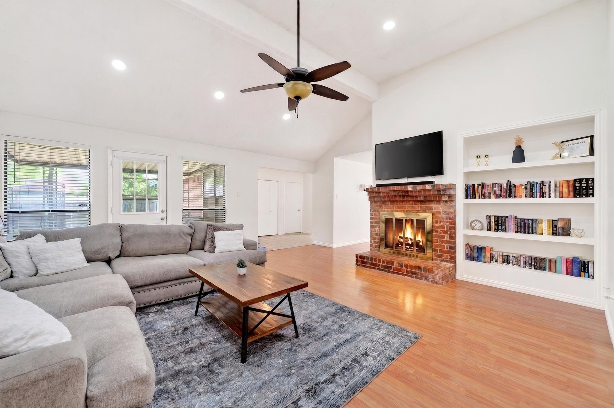 705 Whitewing Drive