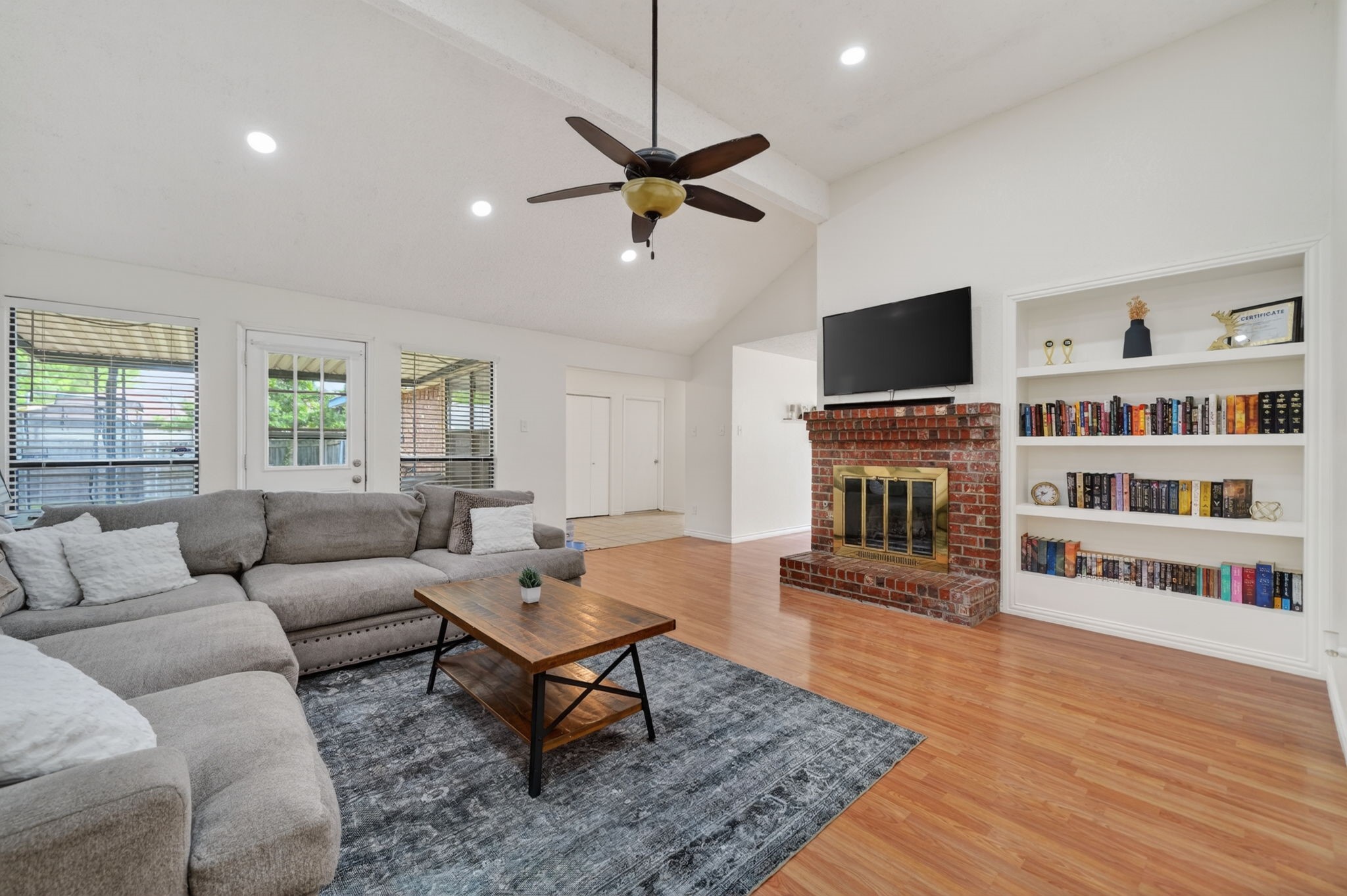 705 Whitewing Drive