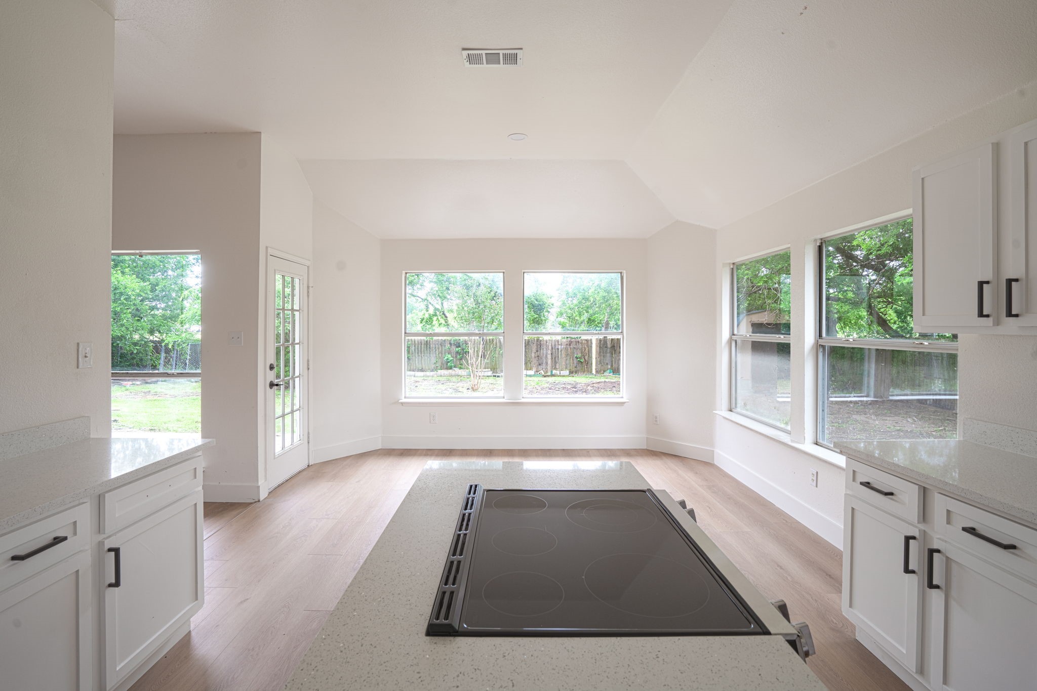 214 Pearly Top Drive