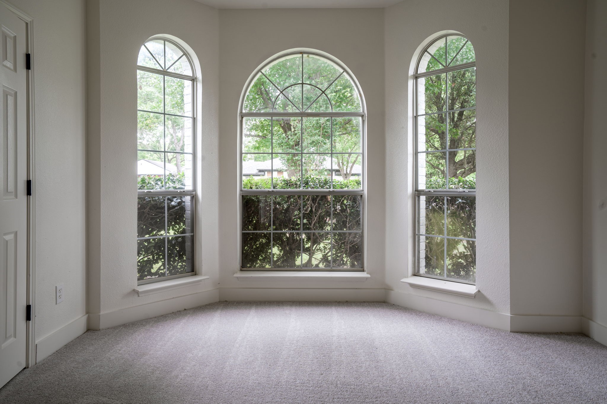 214 Pearly Top Drive