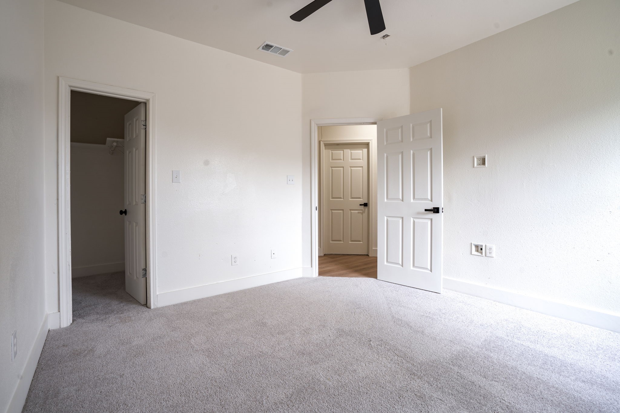 214 Pearly Top Drive