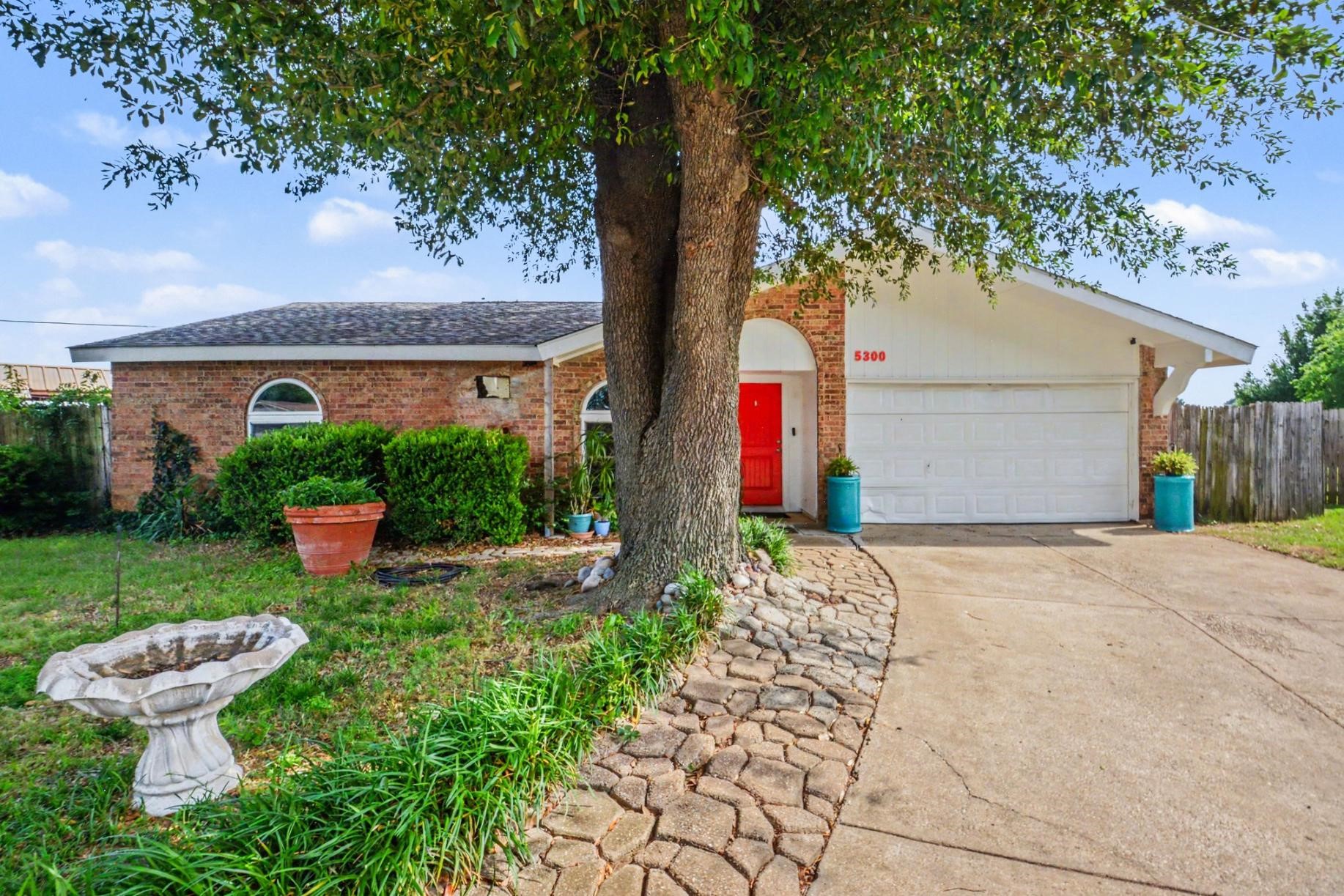 5300 Princess Court