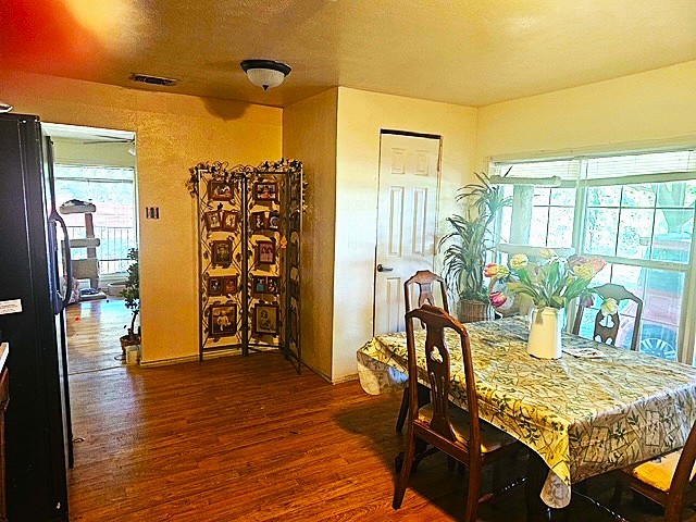 1401 Leyfair Drive