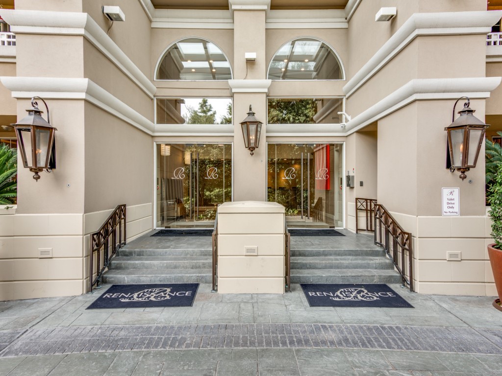 3225 Turtle Creek Boulevard 1649