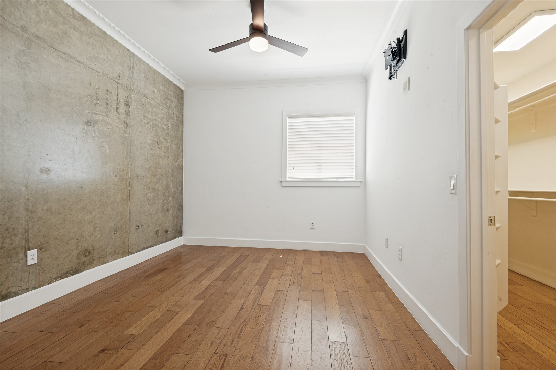 3225 Turtle Creek Boulevard 1649