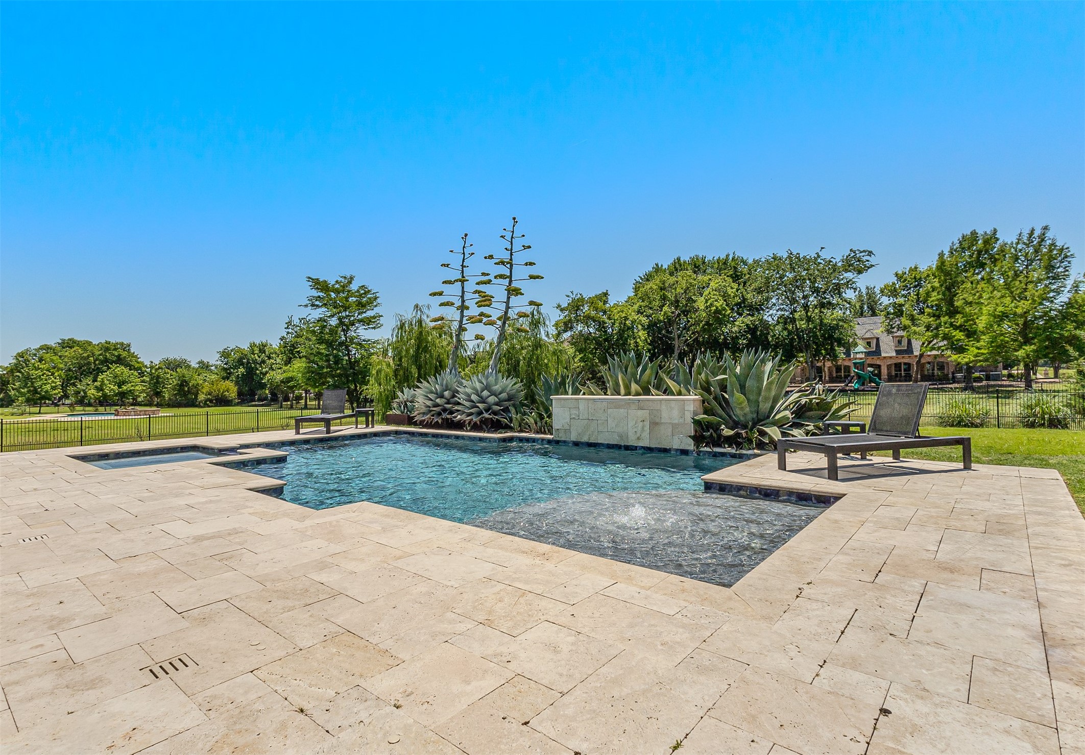 1220 Manchester Drive
