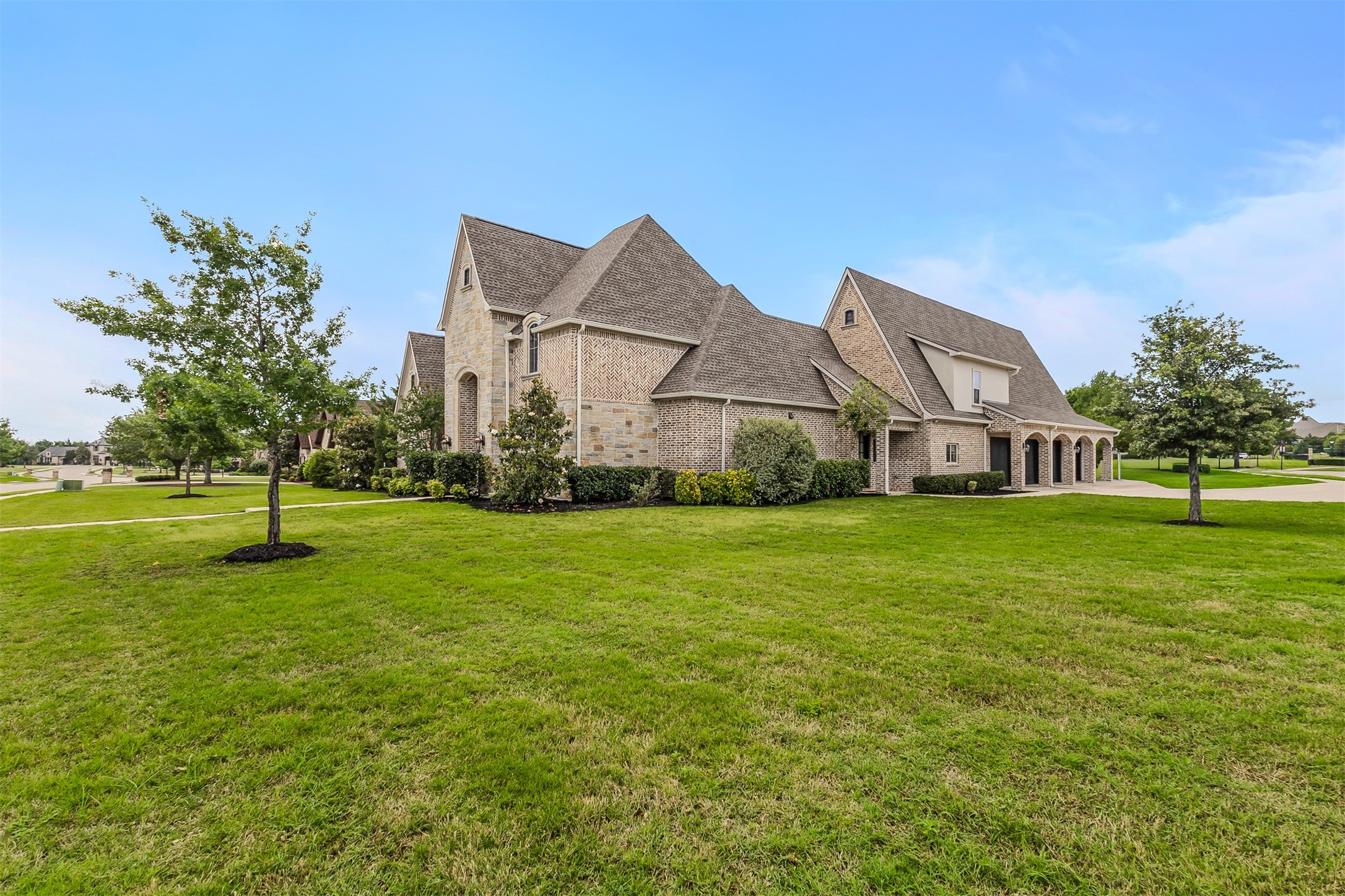 1220 Manchester Drive