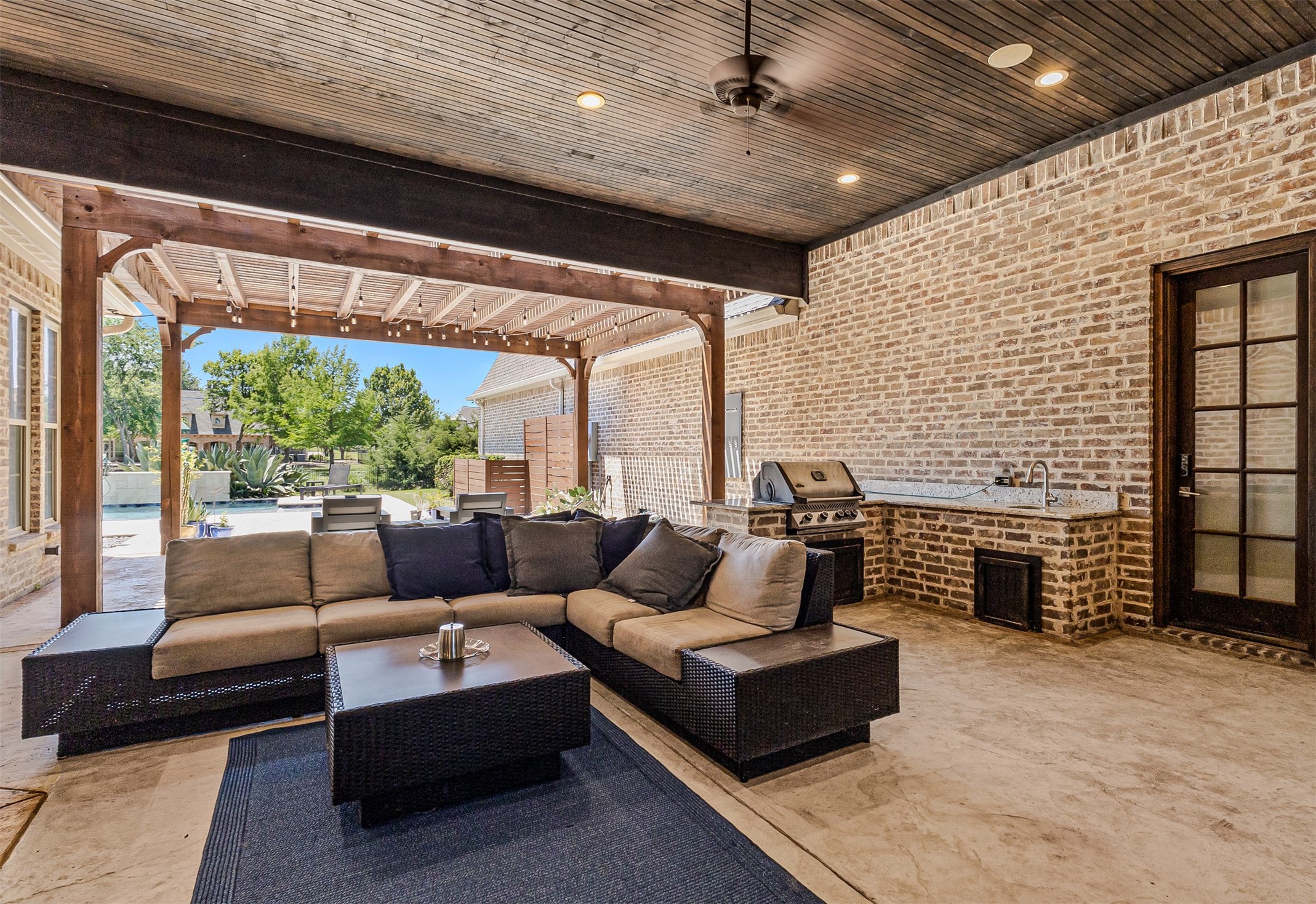 1220 Manchester Drive