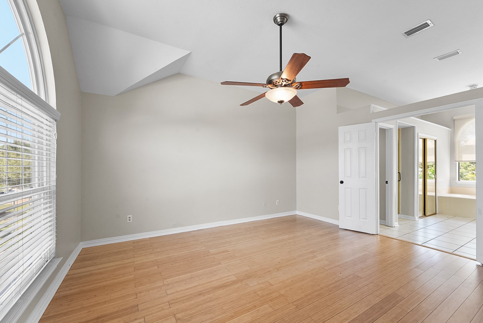 4138 Mapleridge Drive