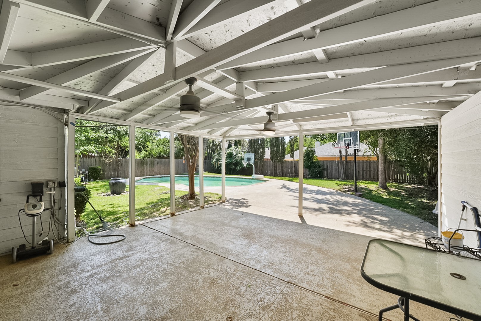 4138 Mapleridge Drive