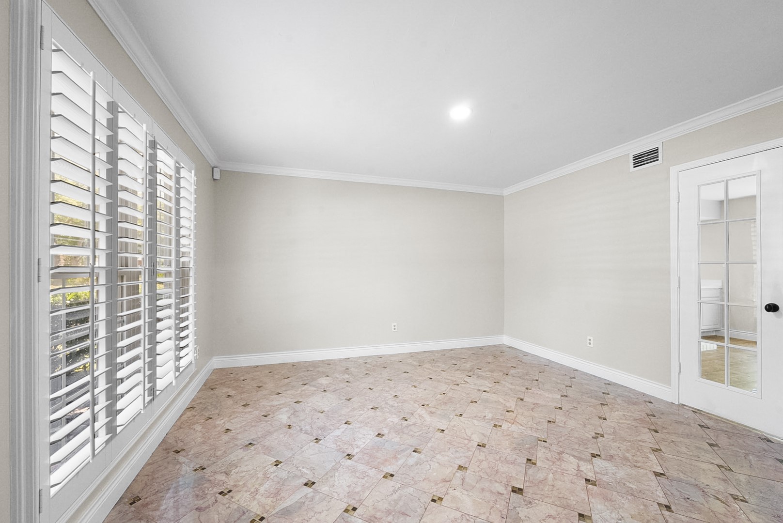 4138 Mapleridge Drive