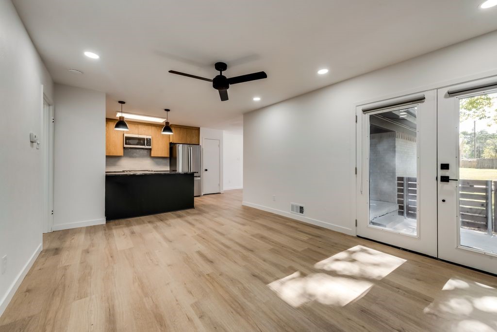 7528 Brentcove Circle