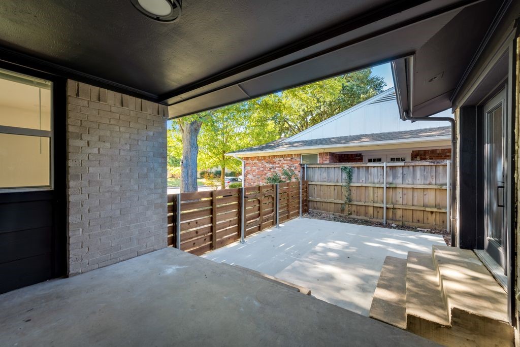 7528 Brentcove Circle