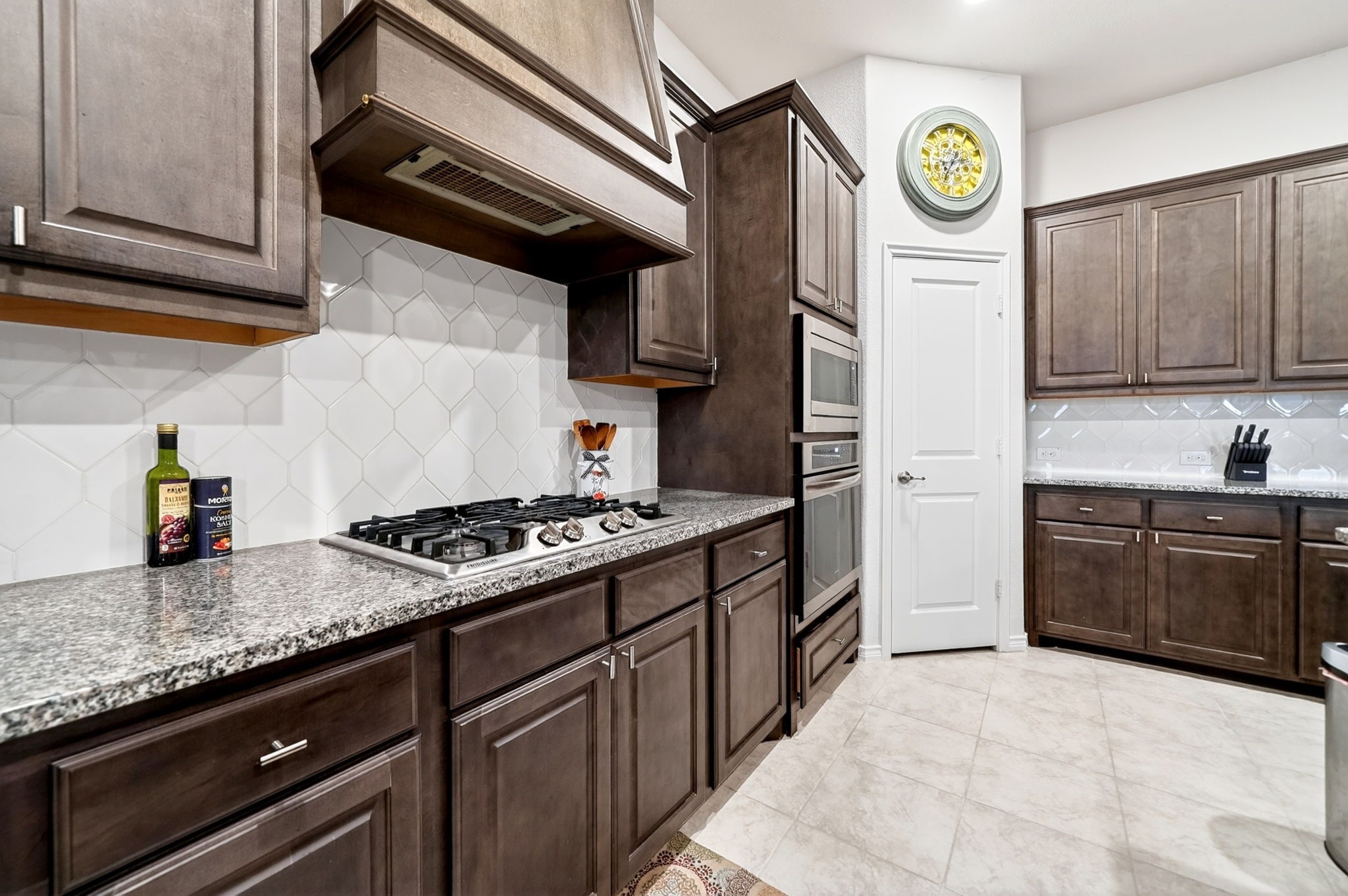 3051 Lily Lane