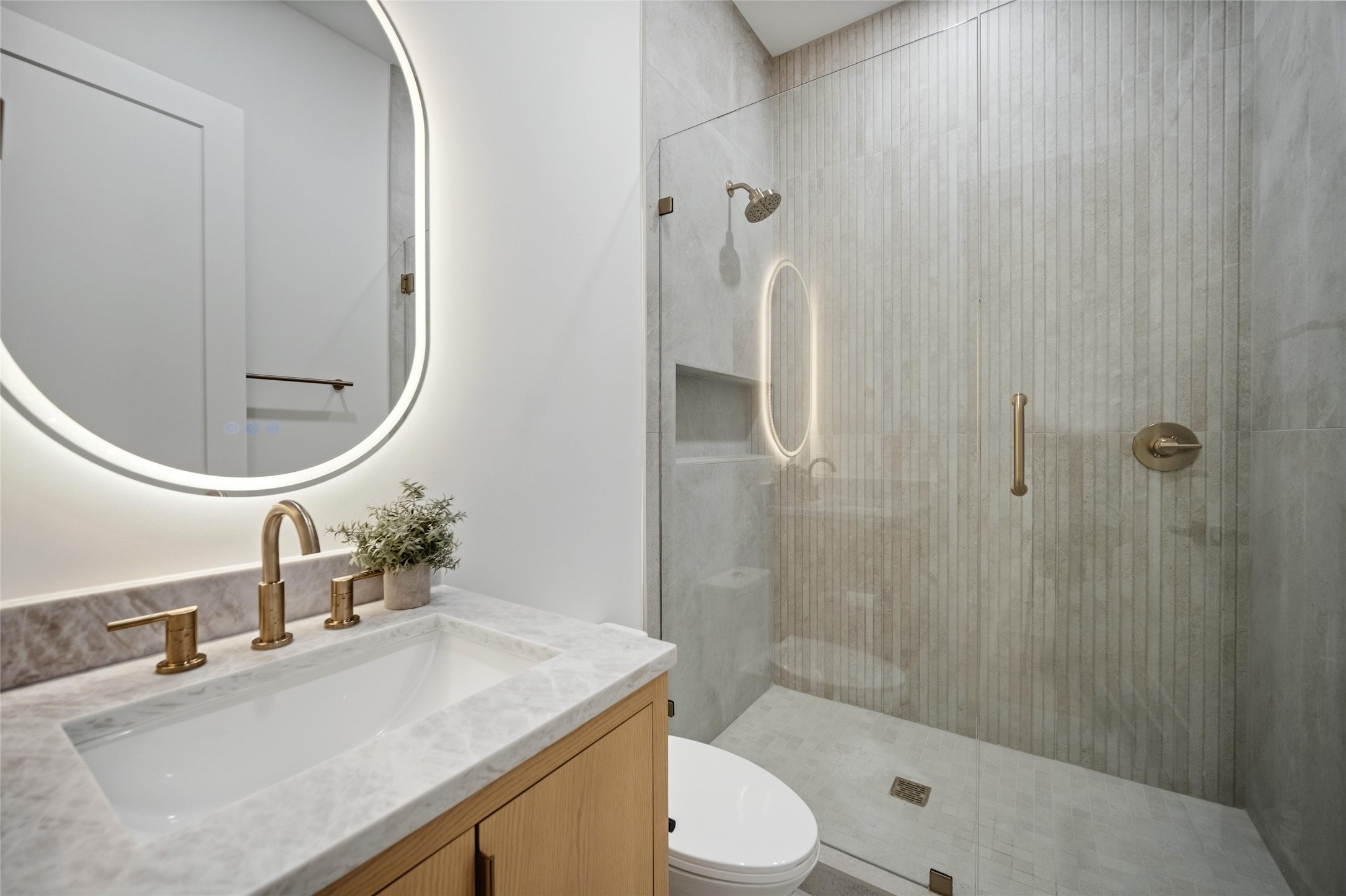 3624 Fontana