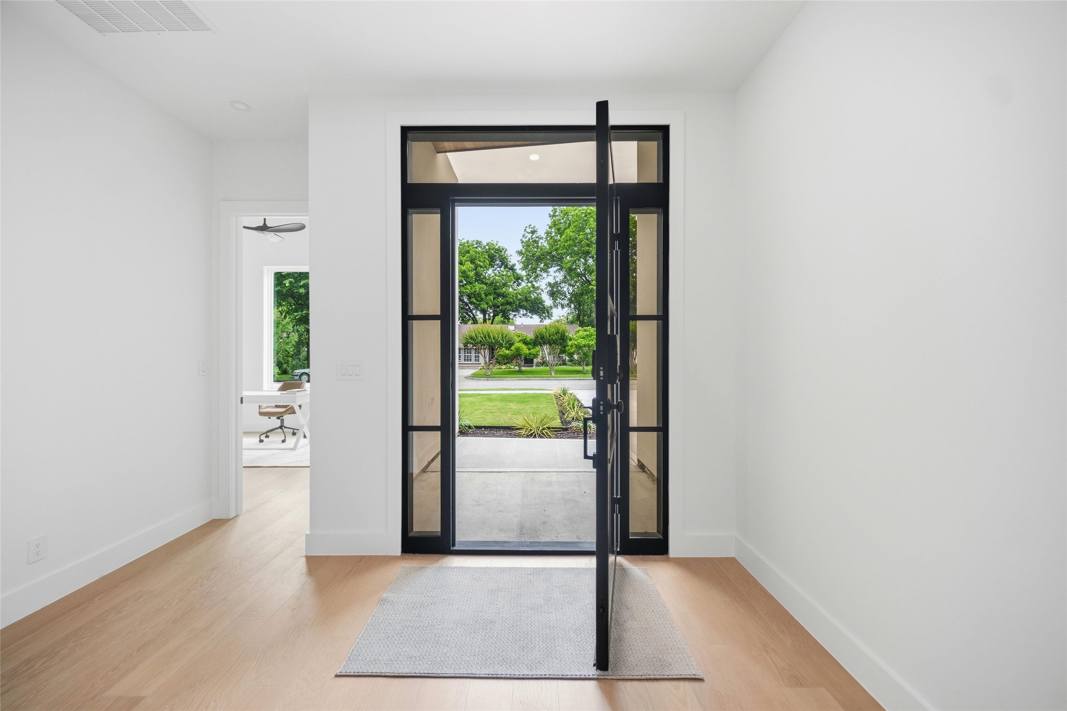 3624 Fontana