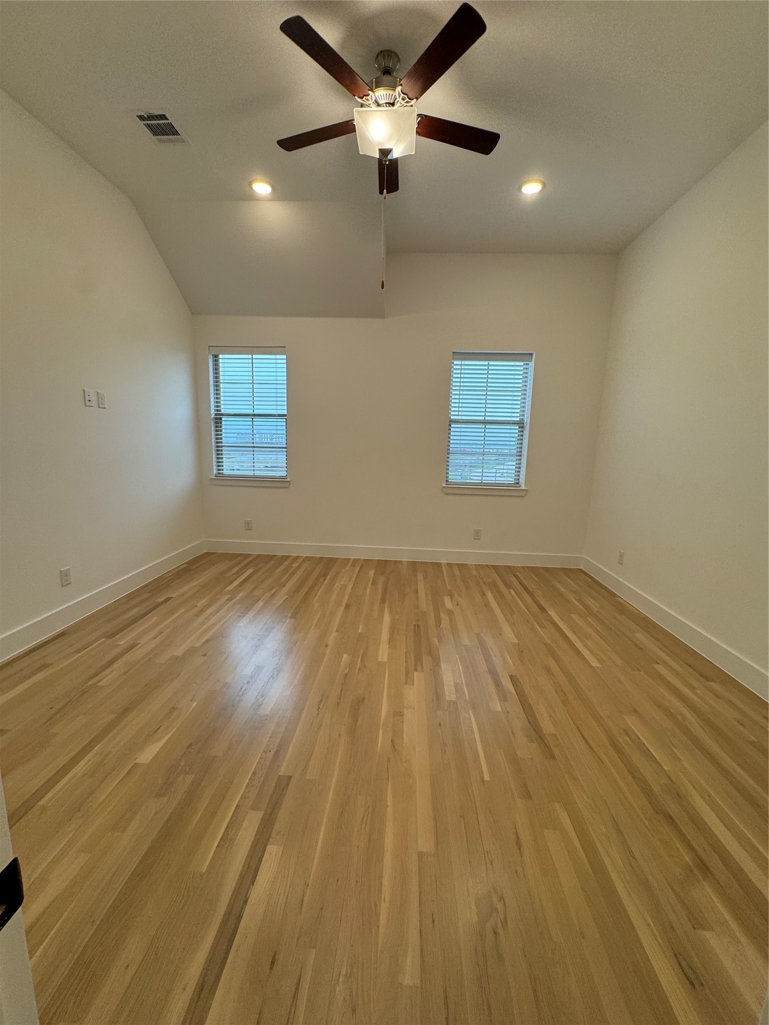 1221 Mark Place