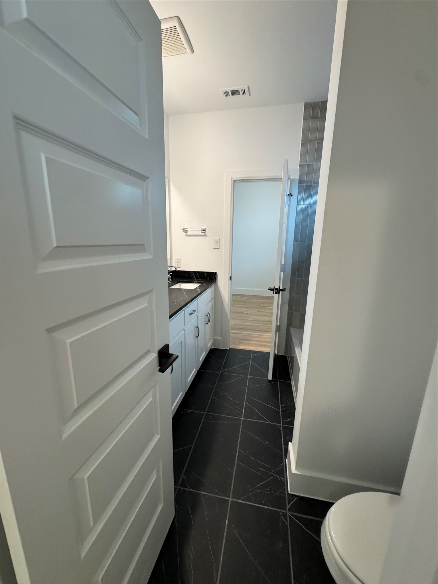 1221 Mark Place