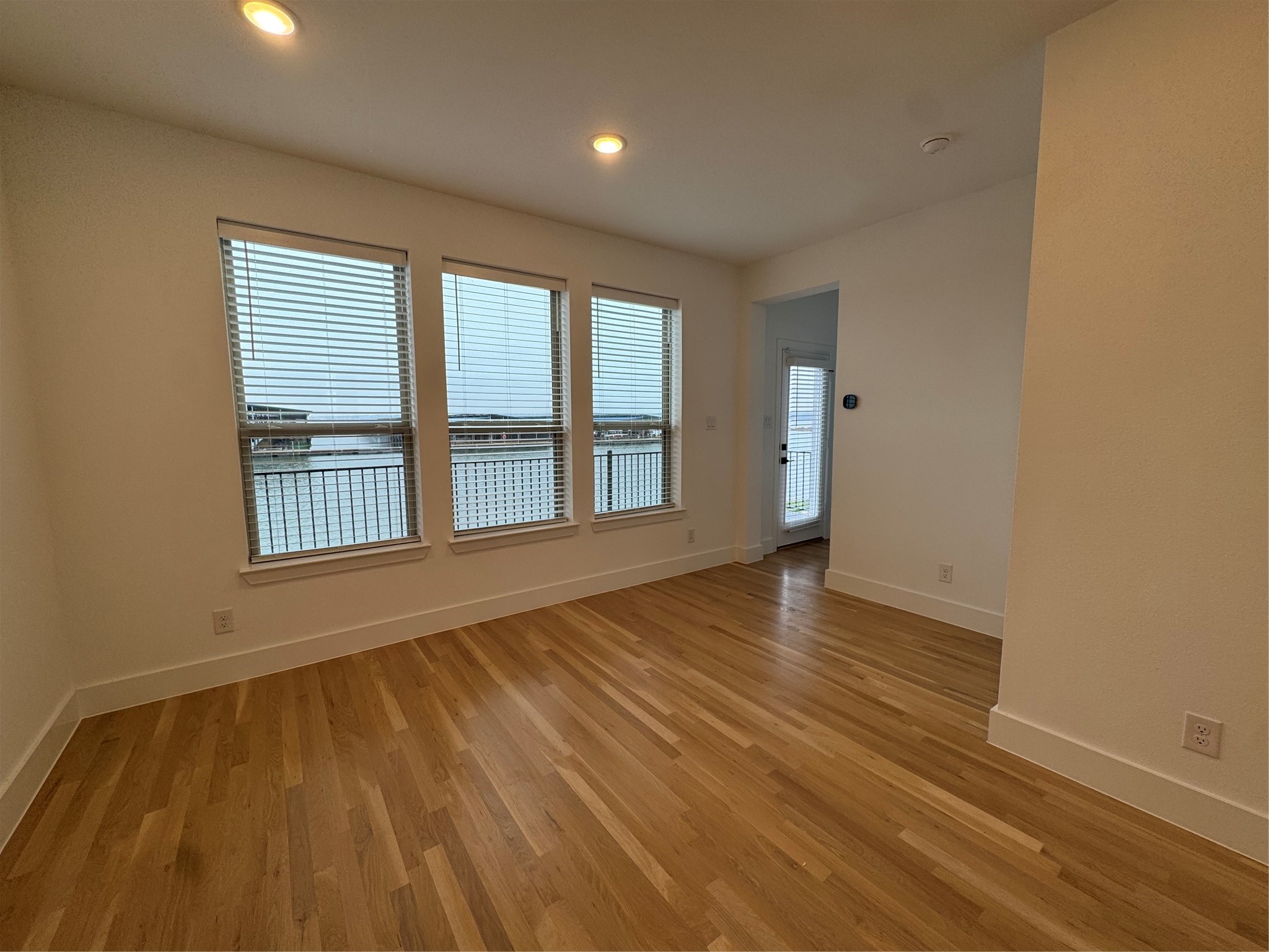 1221 Mark Place