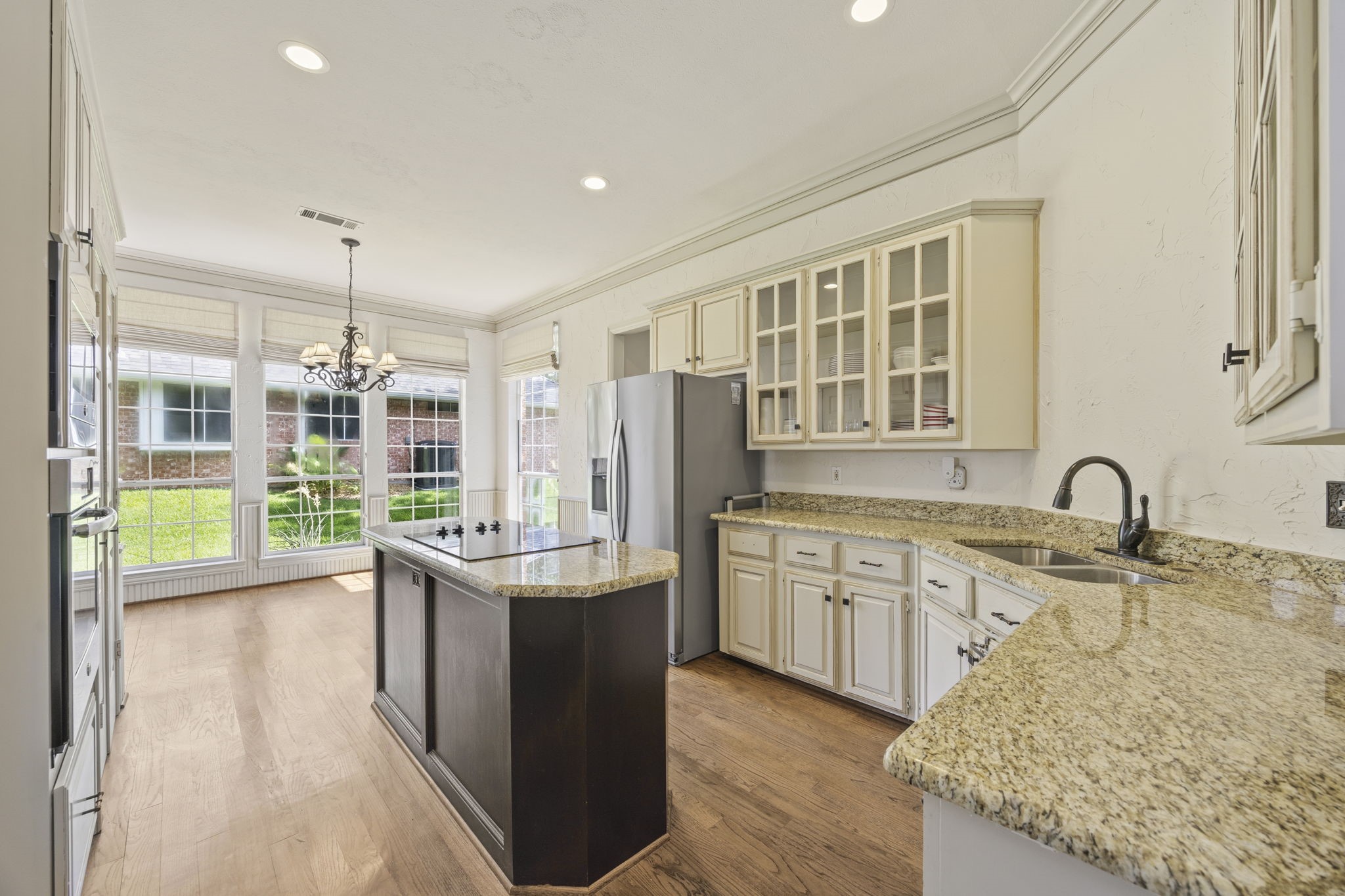 2958 Oak Drive