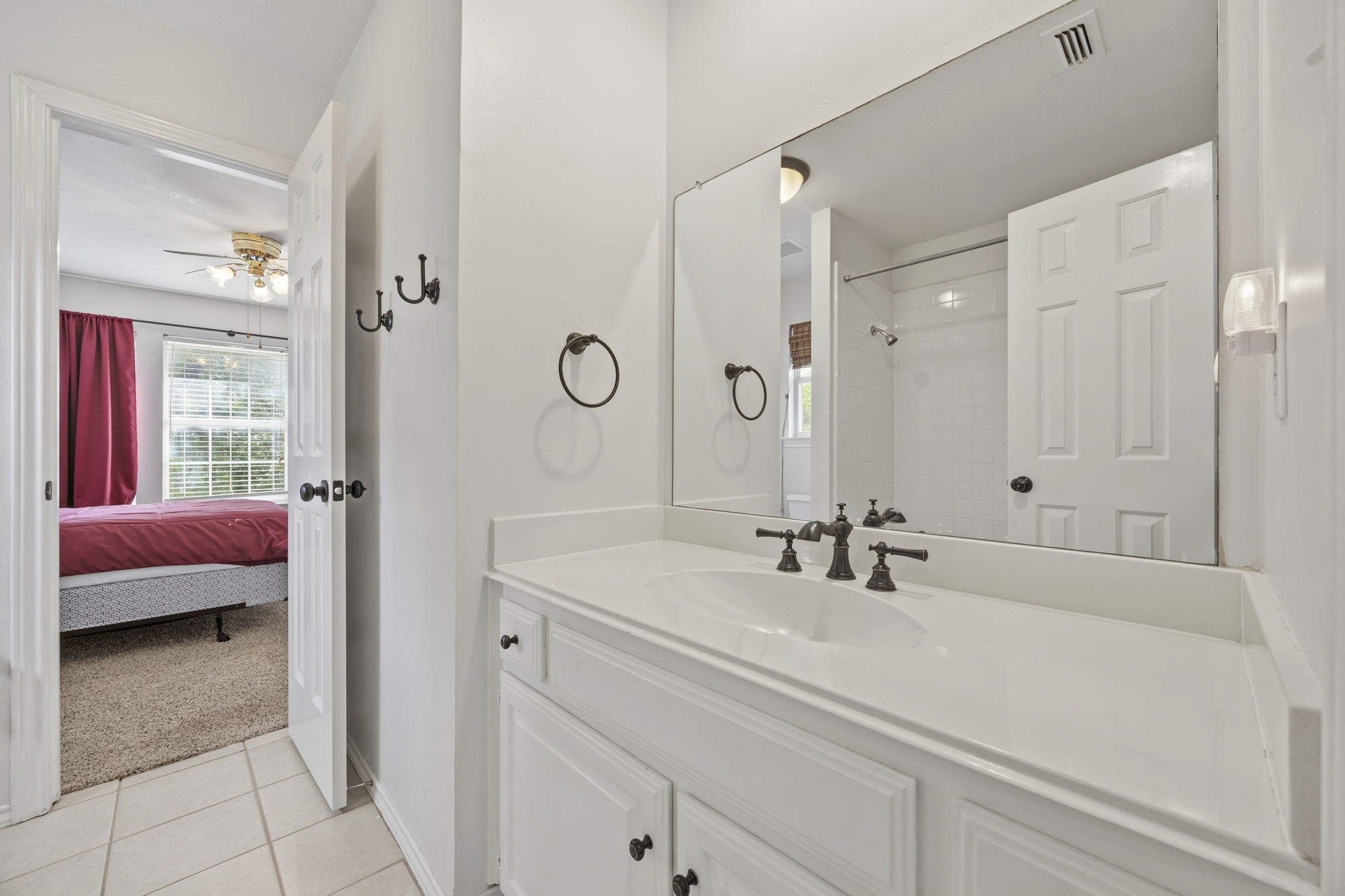 2958 Oak Drive