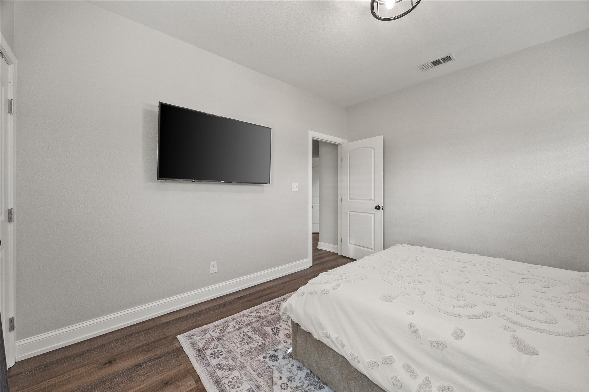 2030 Cedar Drive