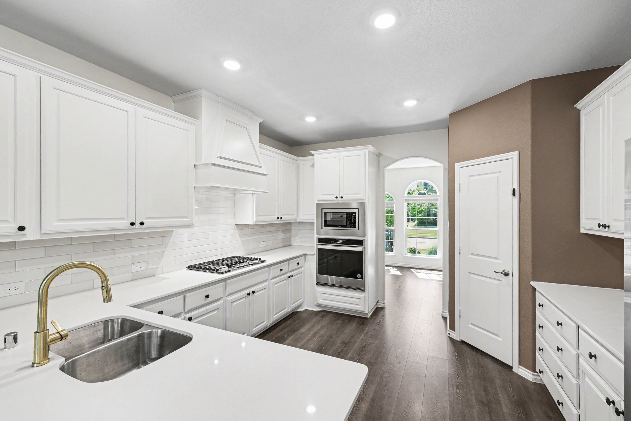 3602 Caledonia