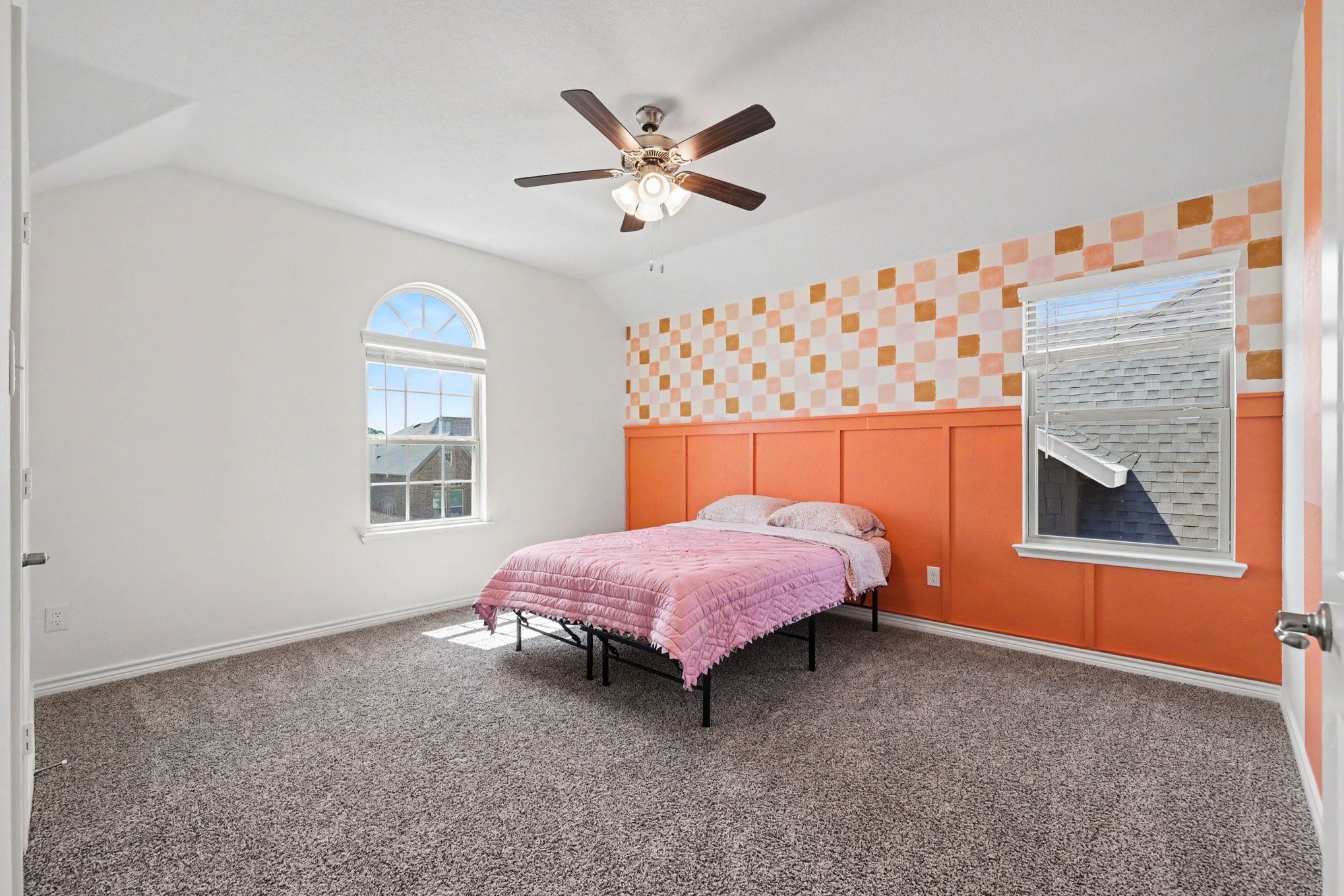 3602 Caledonia