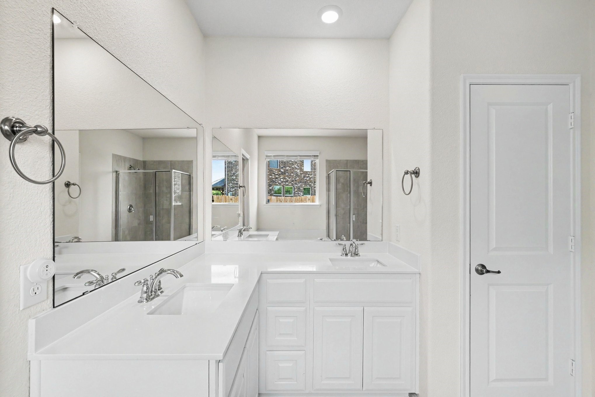 3602 Caledonia