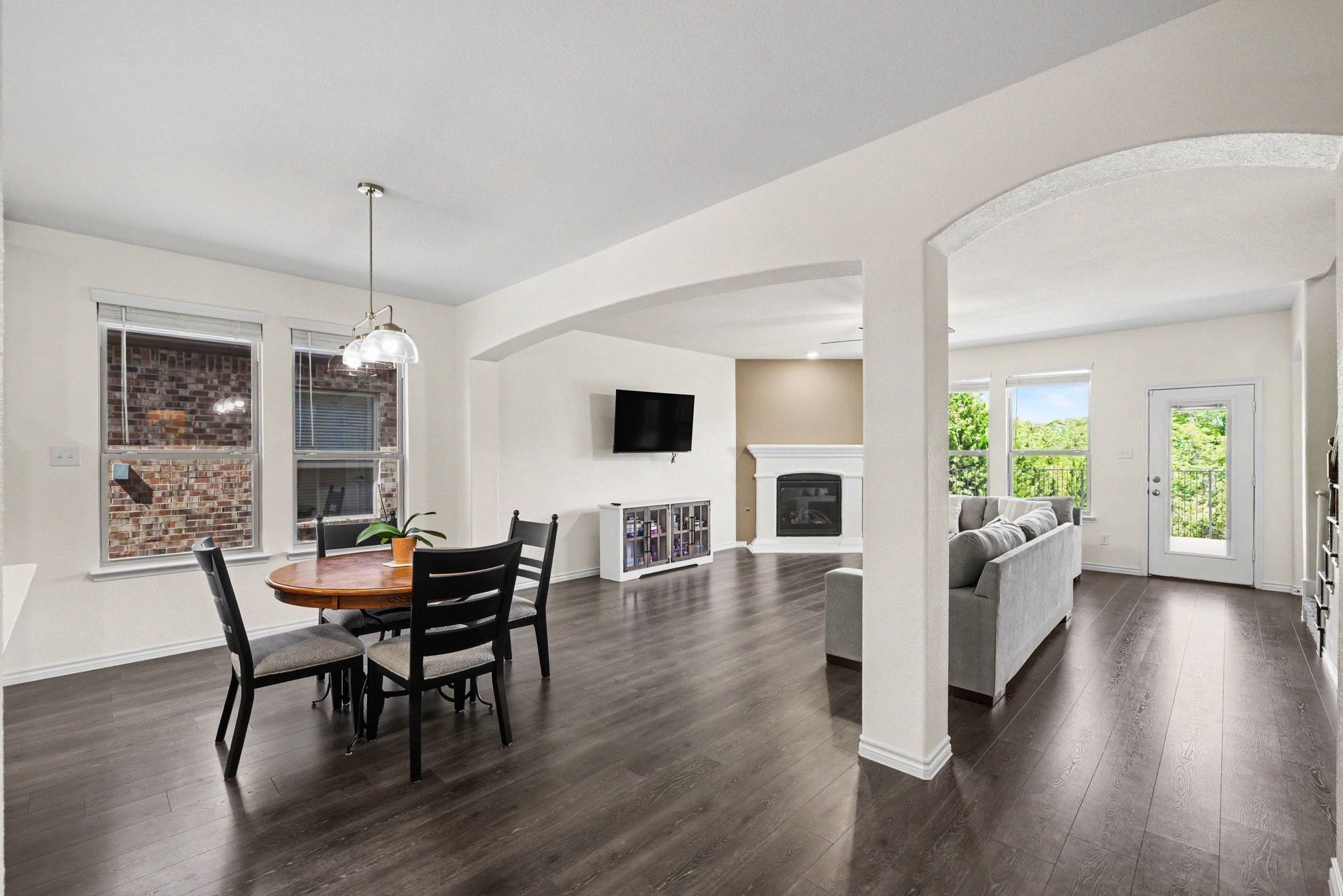 3602 Caledonia