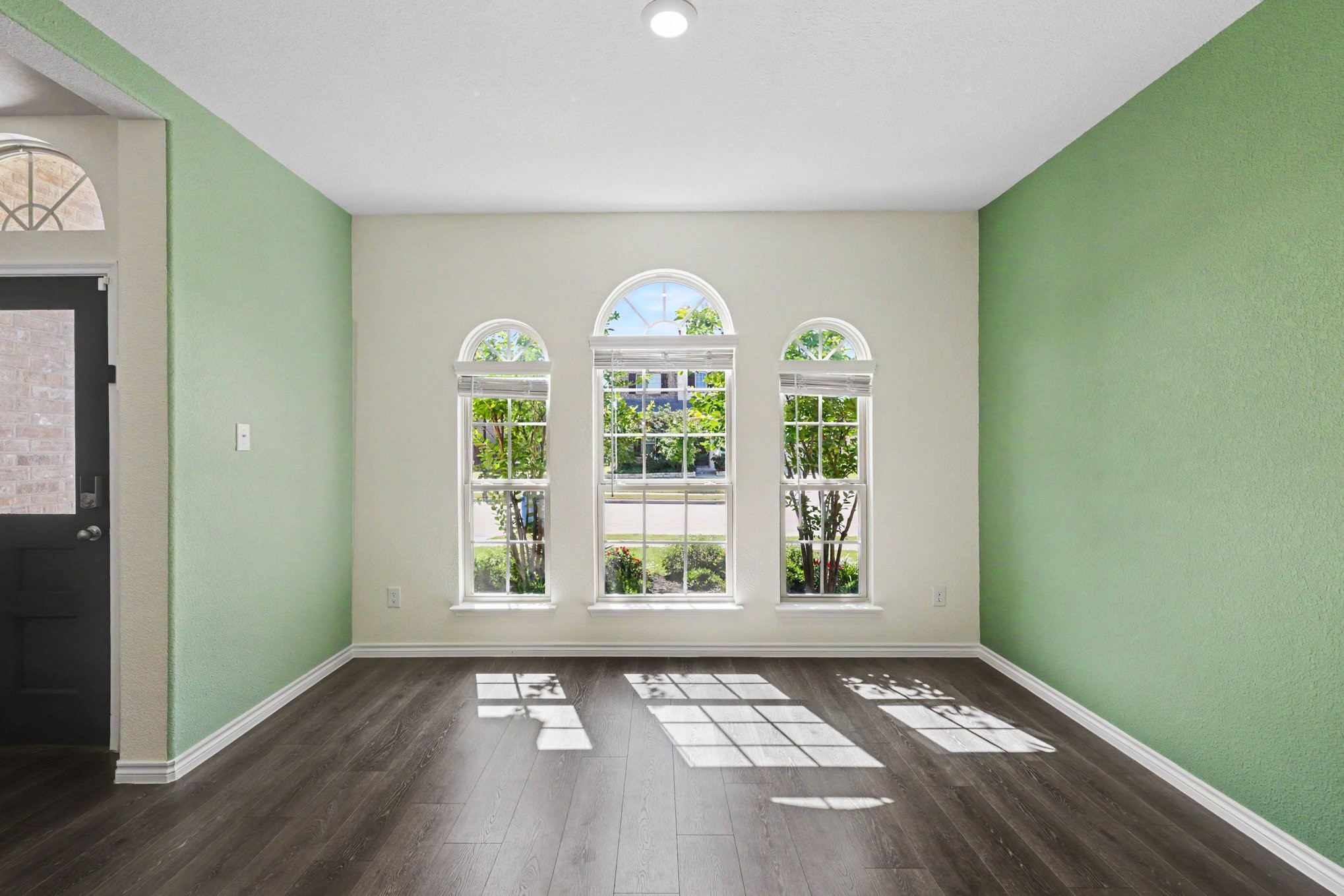 3602 Caledonia