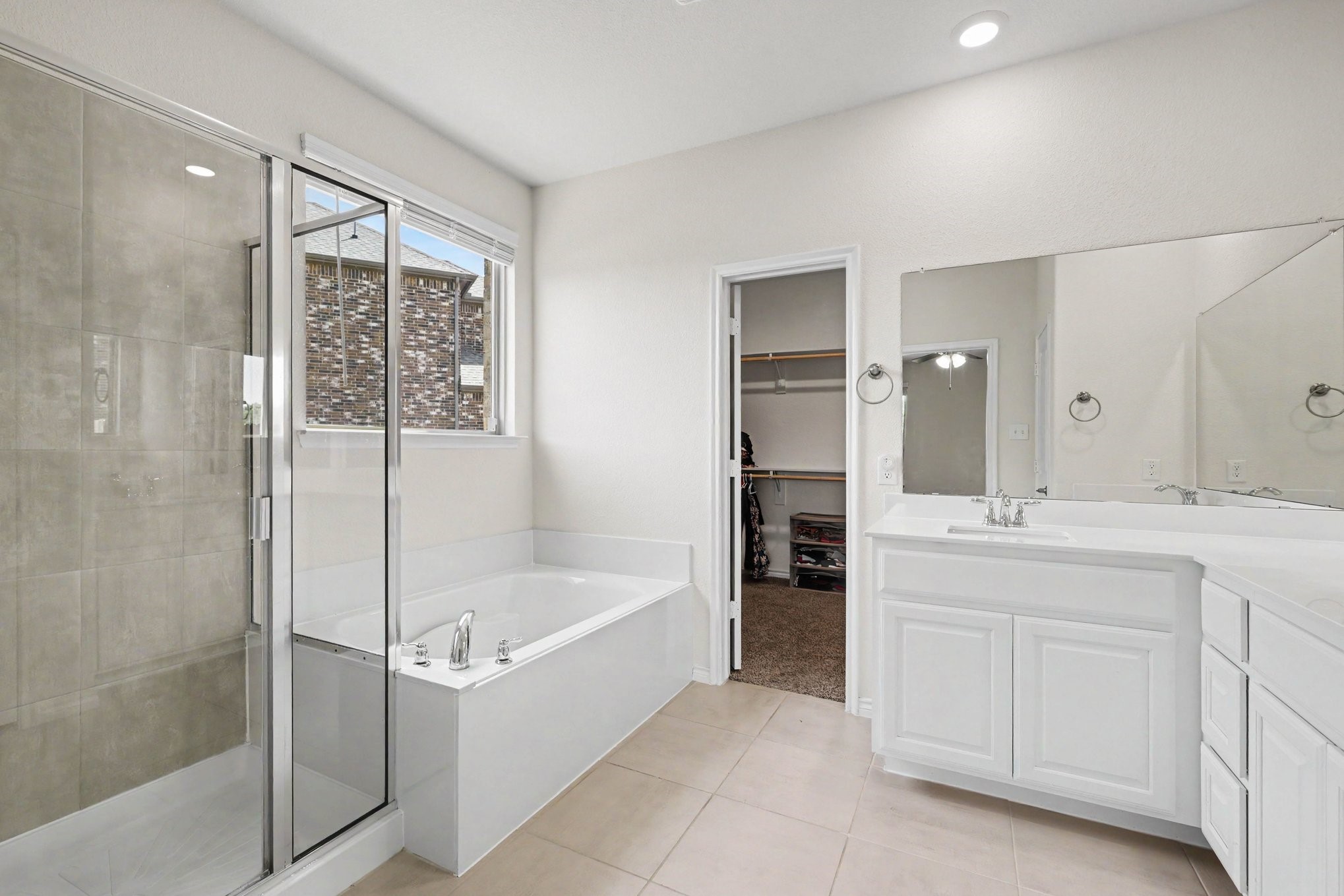 3602 Caledonia