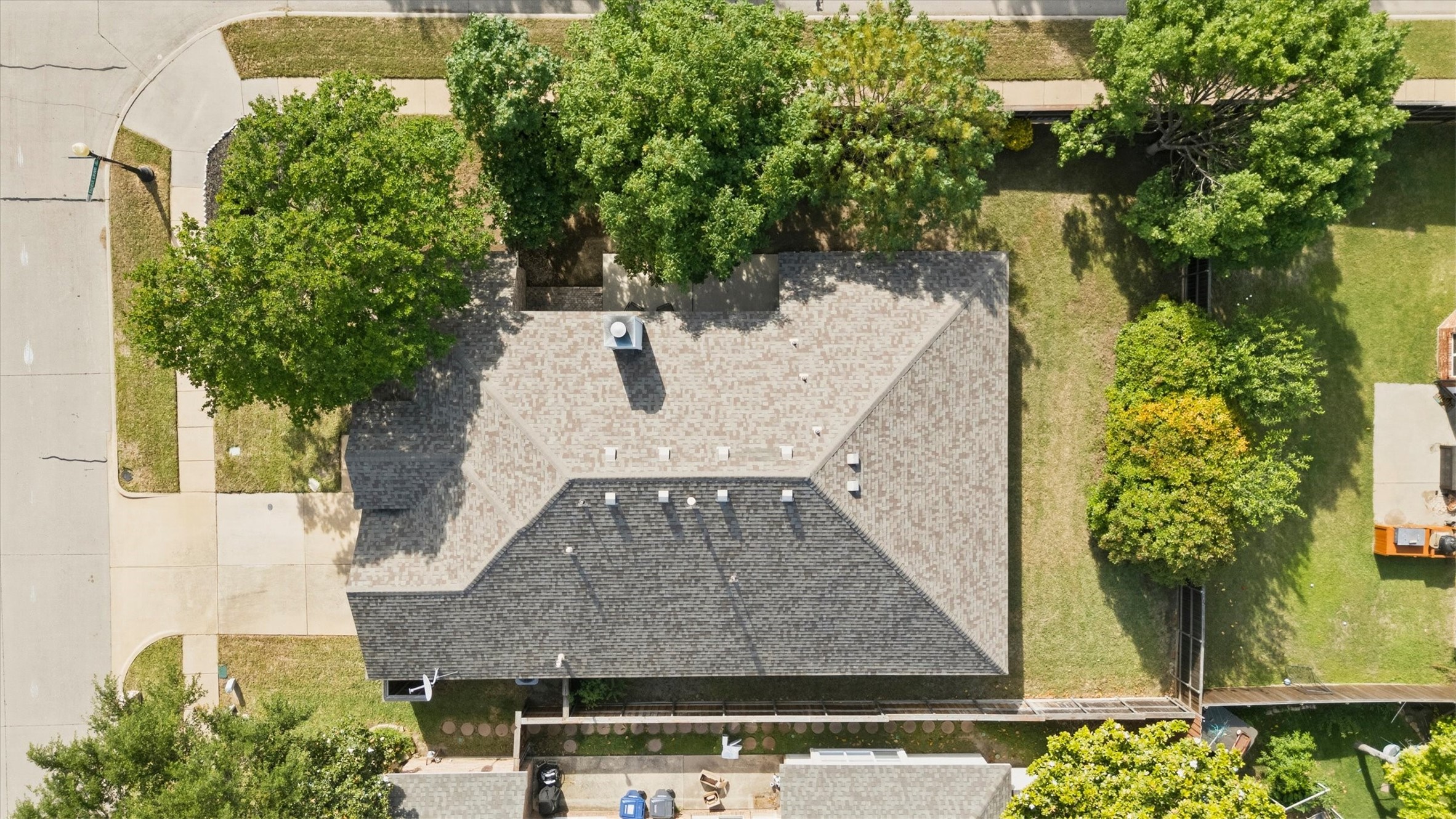 5124 Forest Lawn Drive