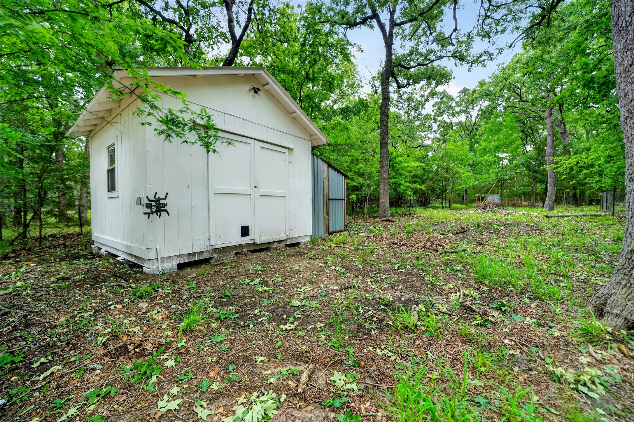 2752 Private Road 2410