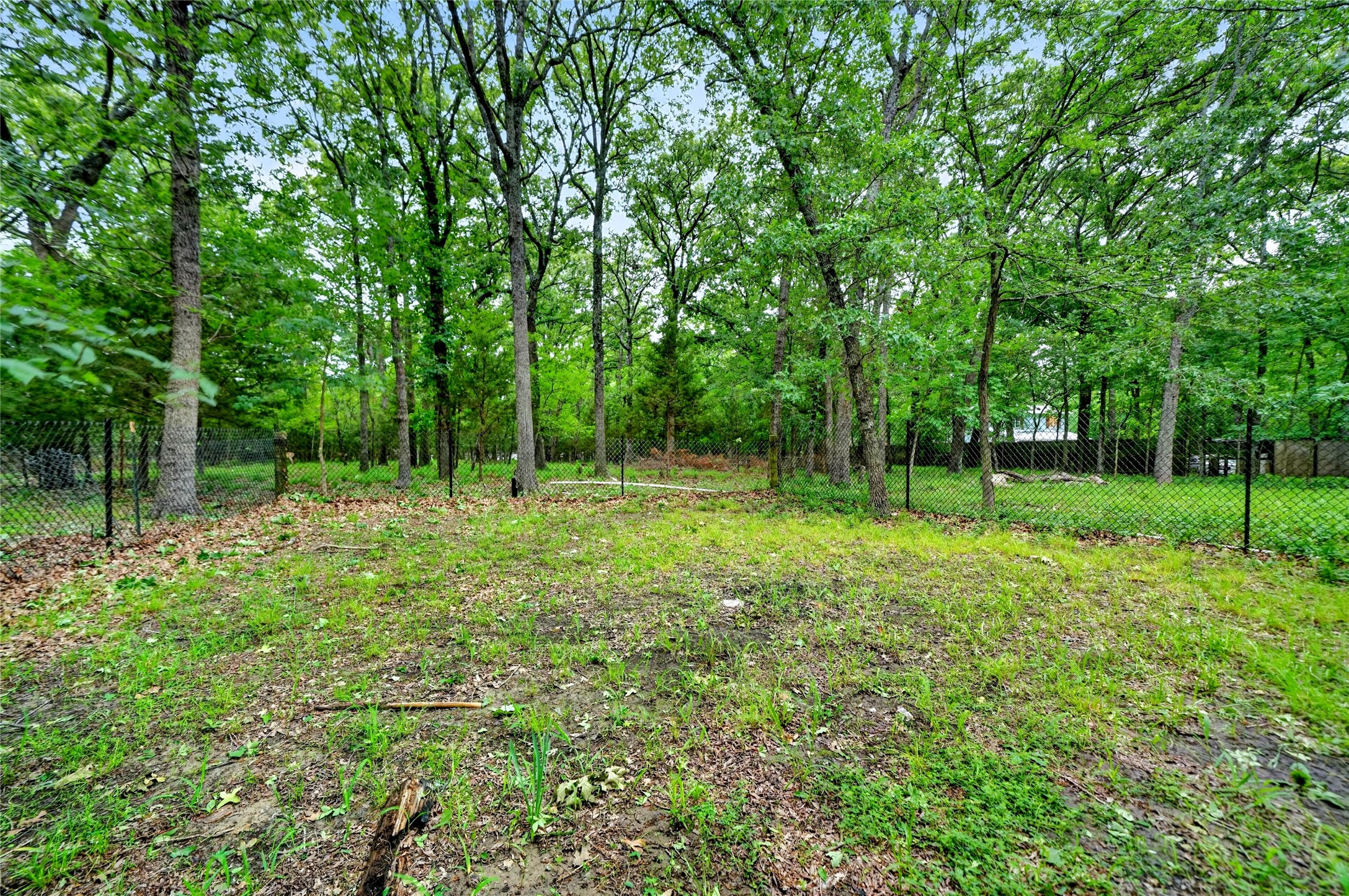 2752 Private Road 2410