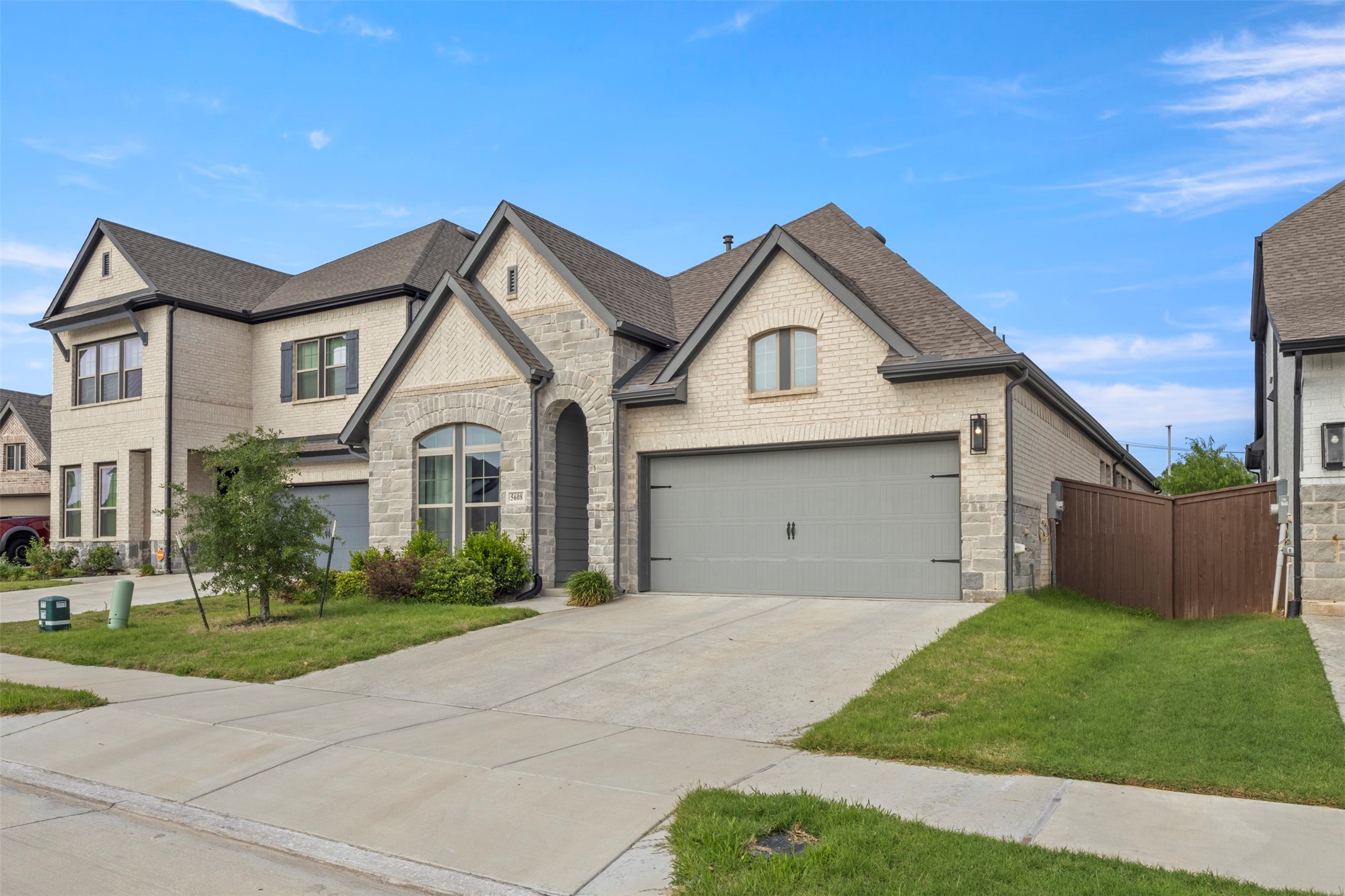 5608 Stewarts Creek Court