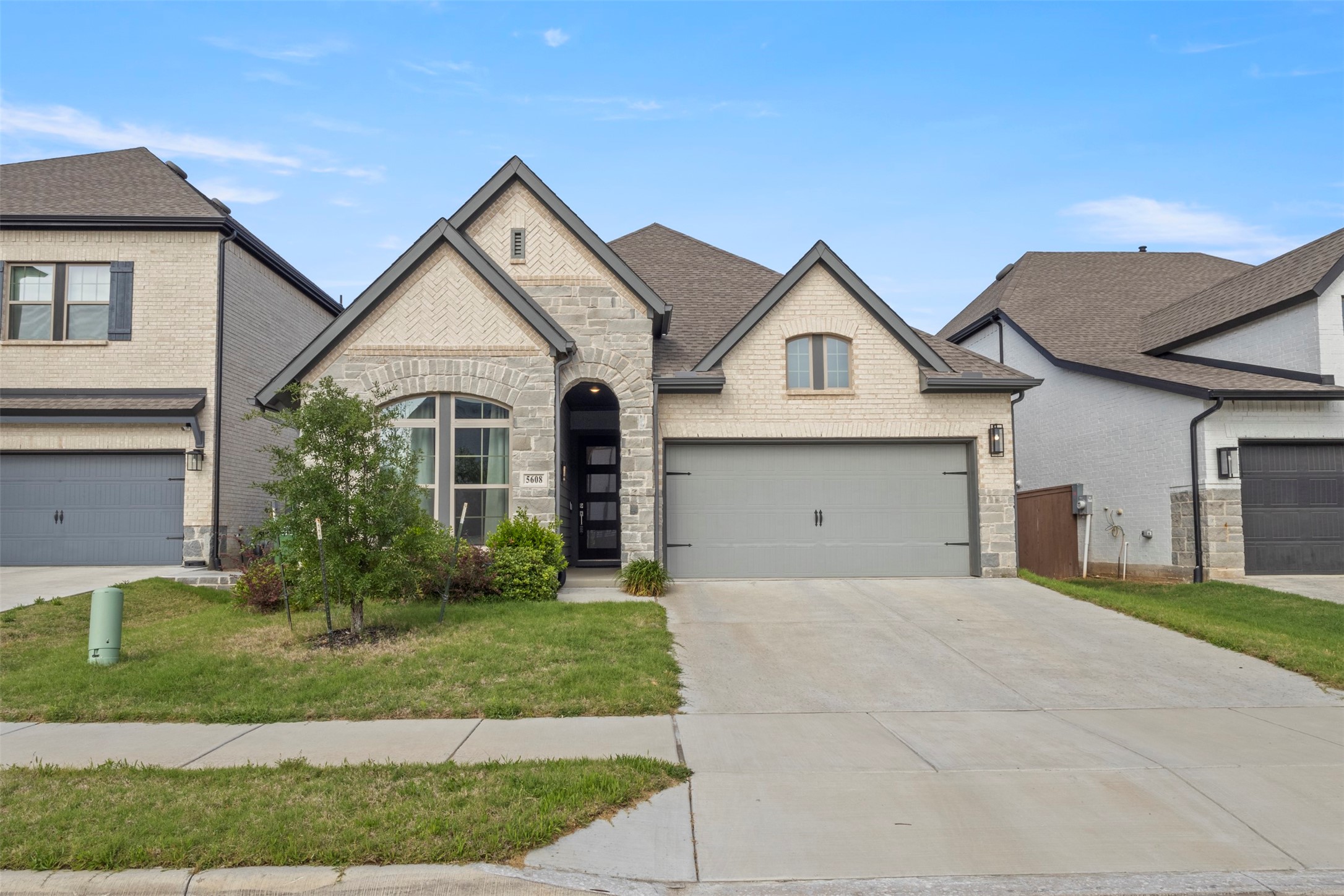 5608 Stewarts Creek Court